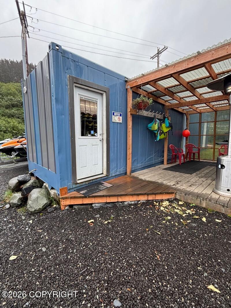 180 Billings Street Property Photo 3