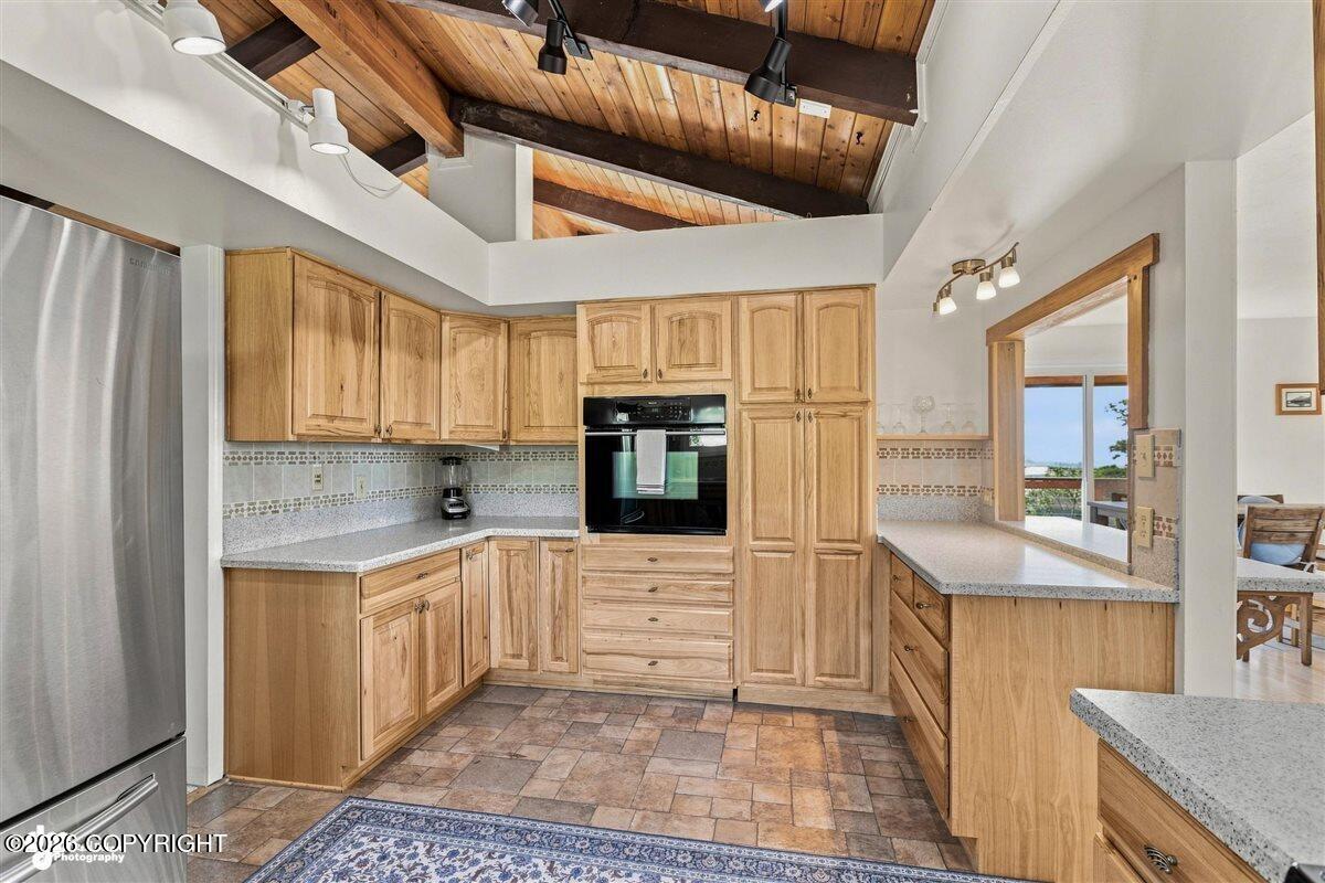 6410 Switzerland Drive Property Photo 13