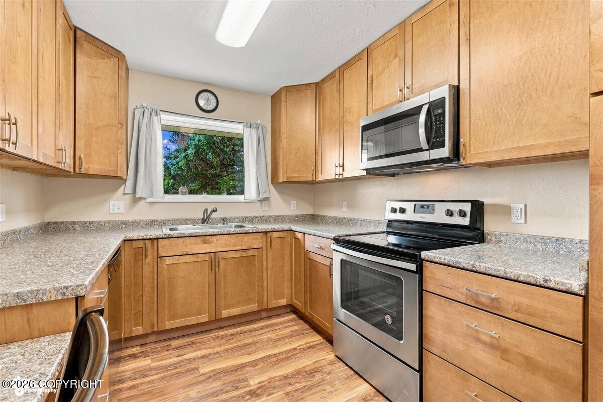 14231 Sunview Drive Property Photo 11