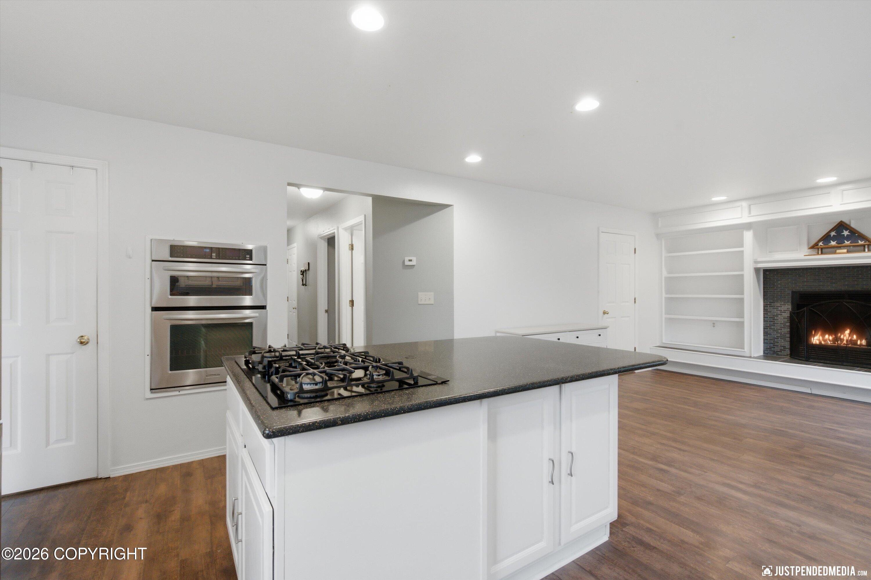20242 Constitution Drive Property Photo 15