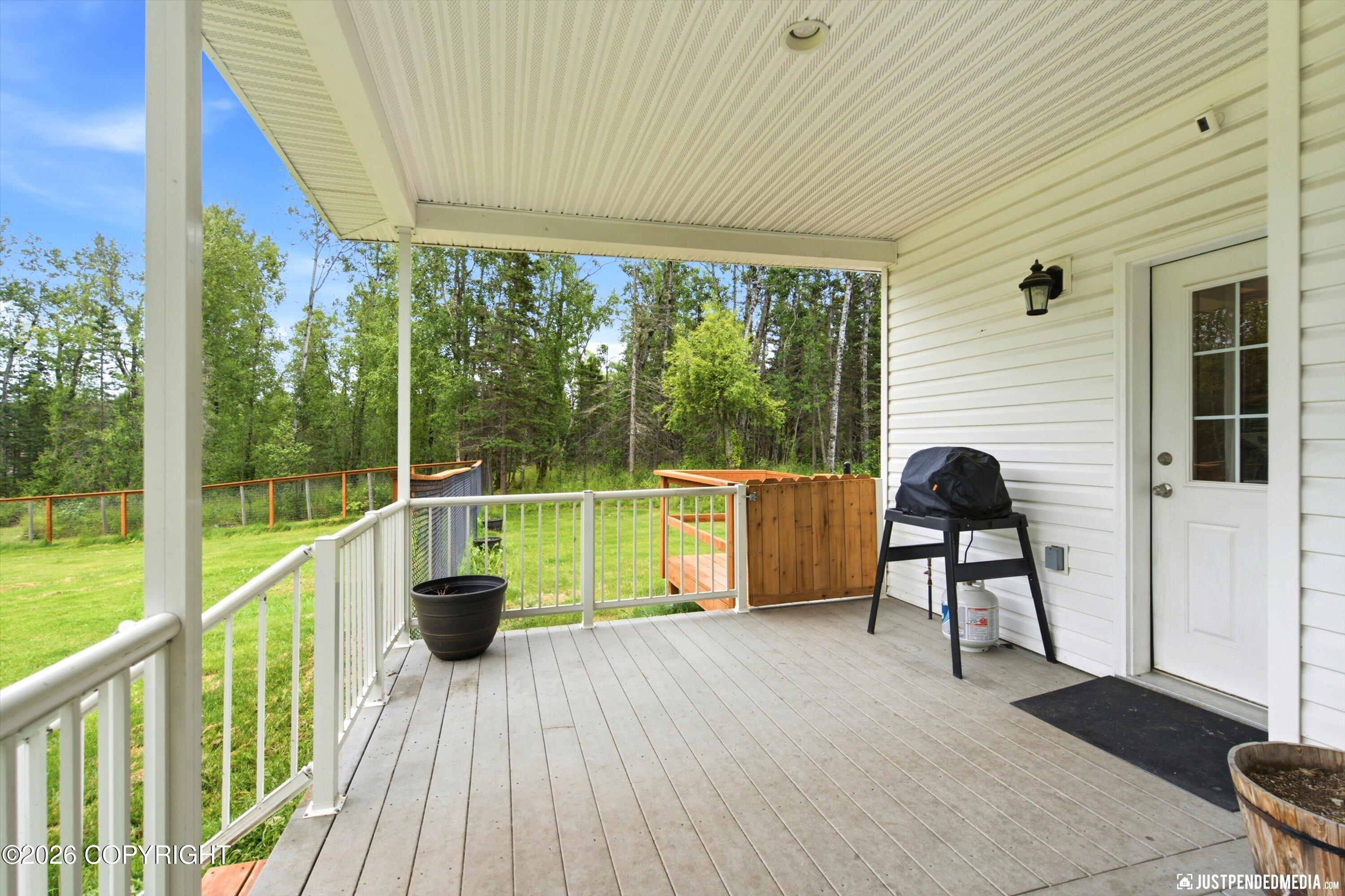 1711 E Colt Circle Property Photo 76