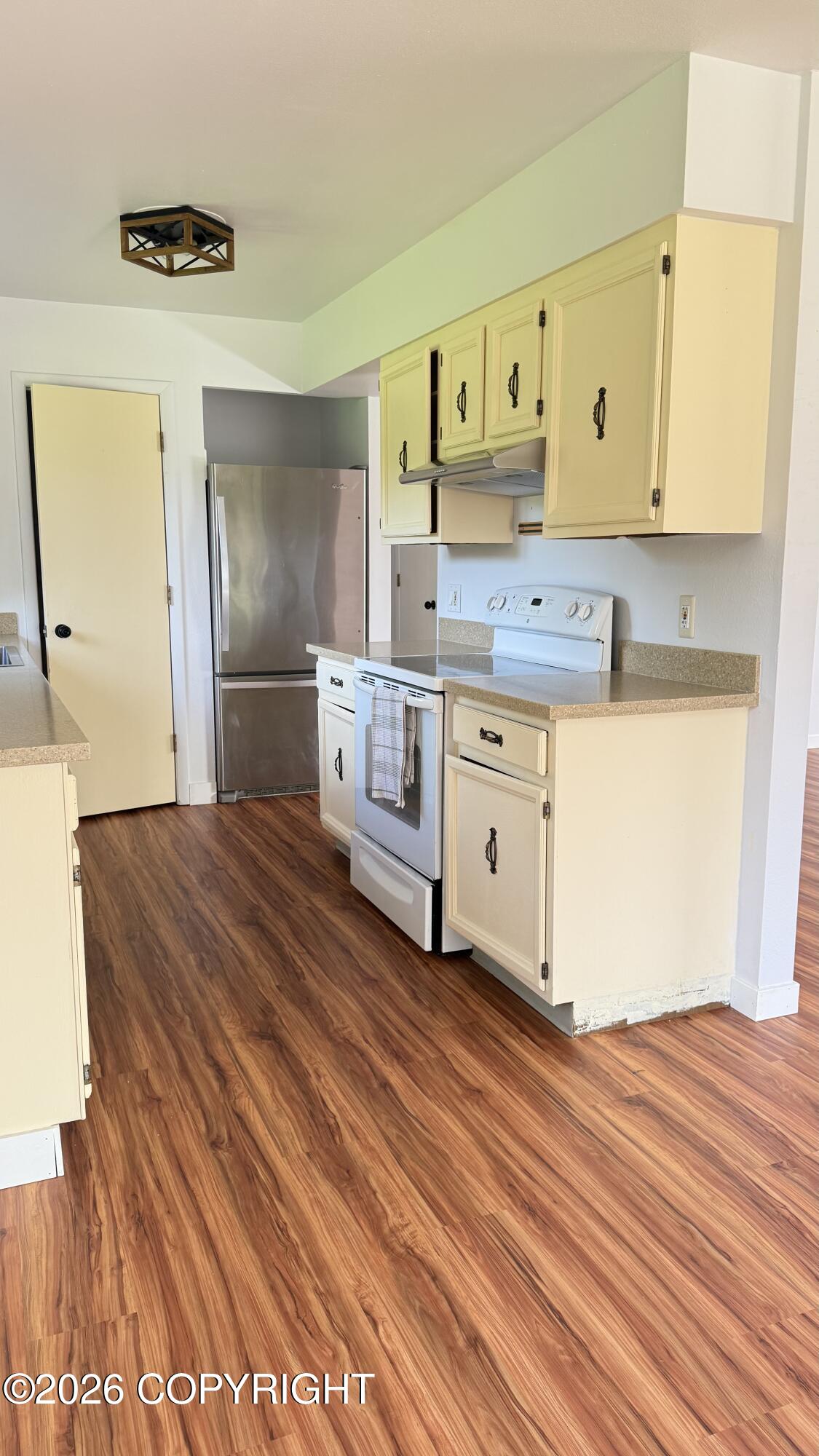 4700 S Canter Circle Property Photo 16