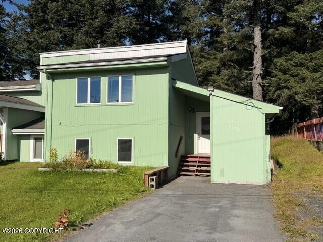 2225 Beaver Lake Drive Property Photo 4