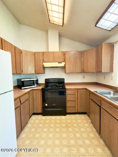 2225 Beaver Lake Drive Property Photo 31