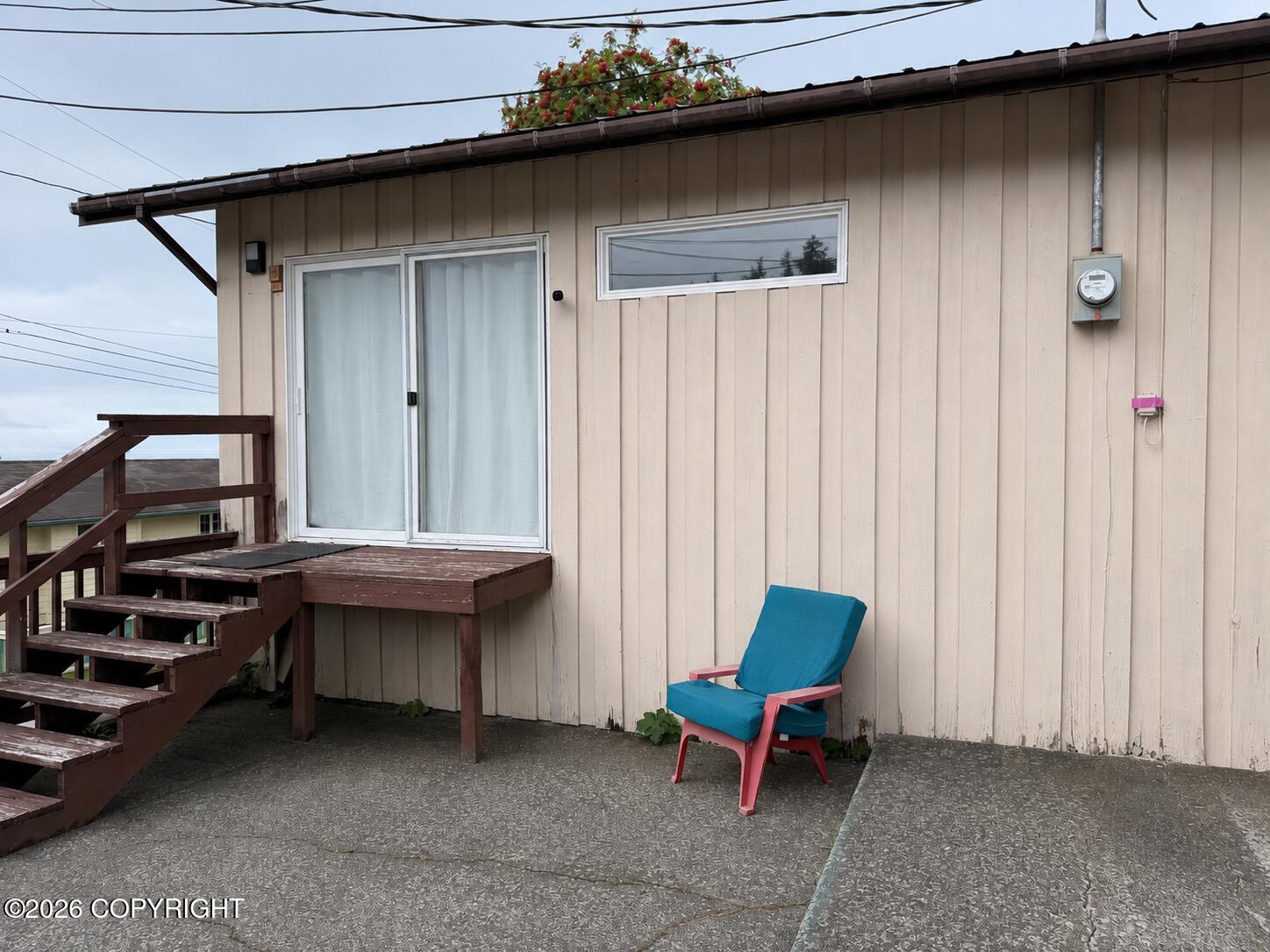 320 1st Avenue Property Photo 2
