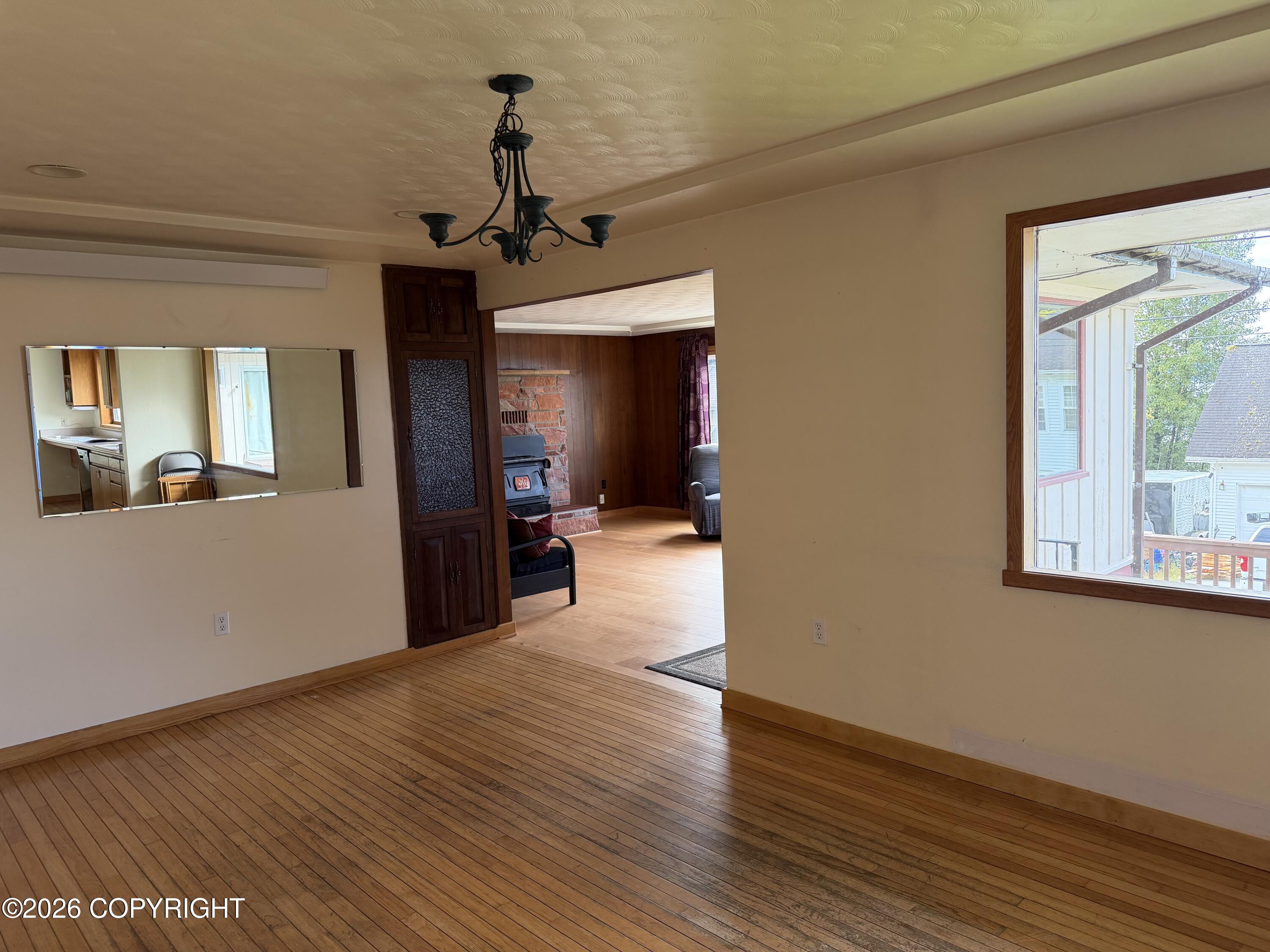 320 1st Avenue Property Photo 7