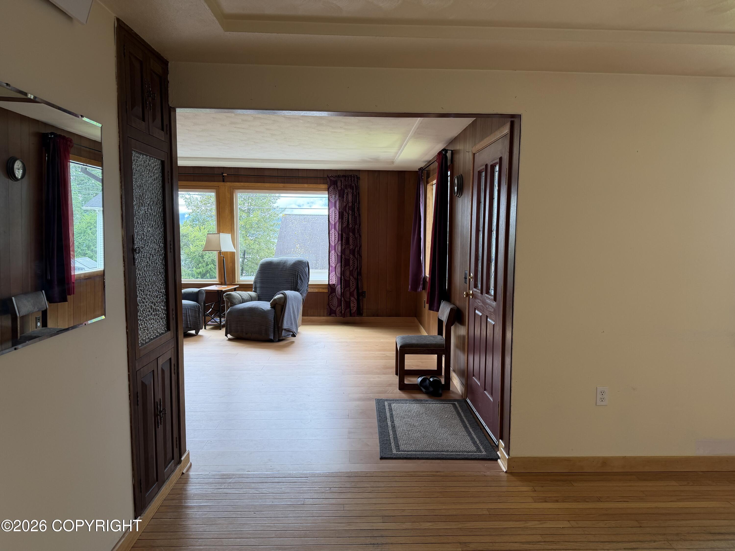 320 1st Avenue Property Photo 8