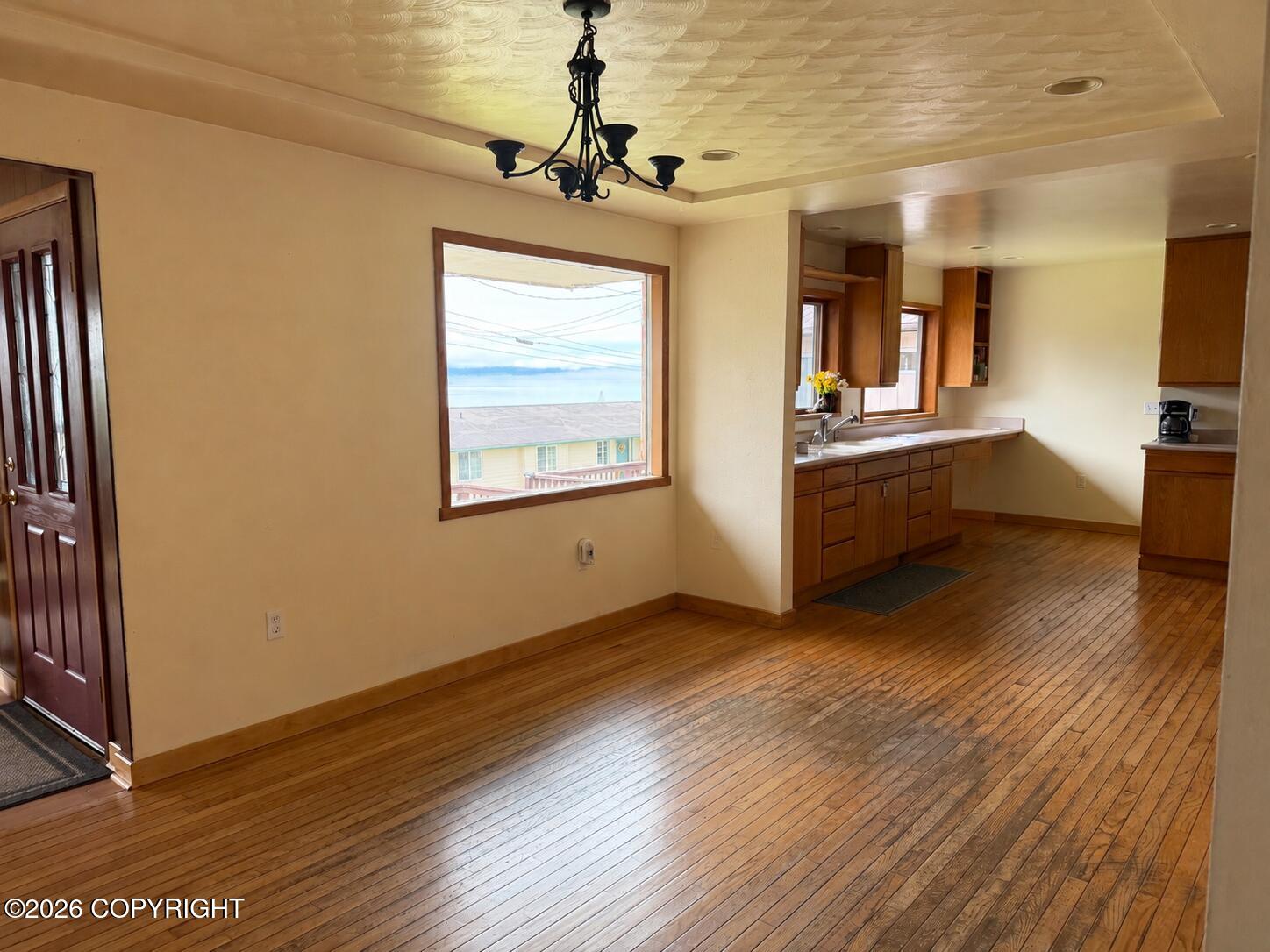 320 1st Avenue Property Photo 9