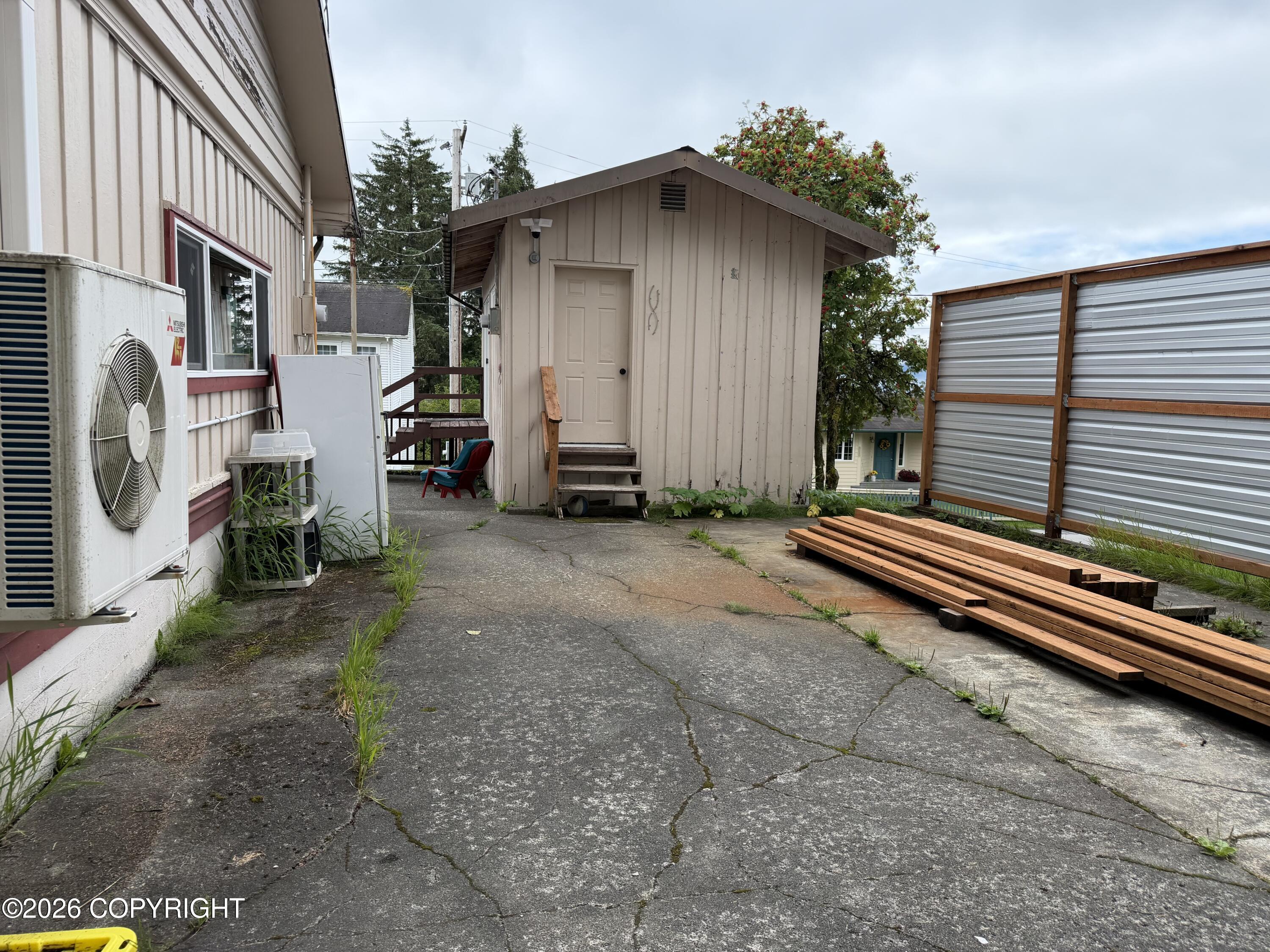 320 1st Avenue Property Photo 32
