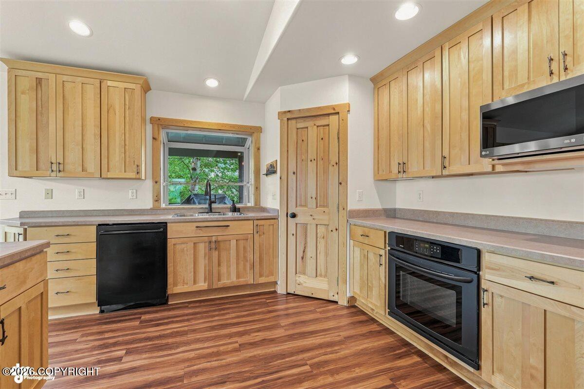 7412 Tyre Drive Property Photo 12
