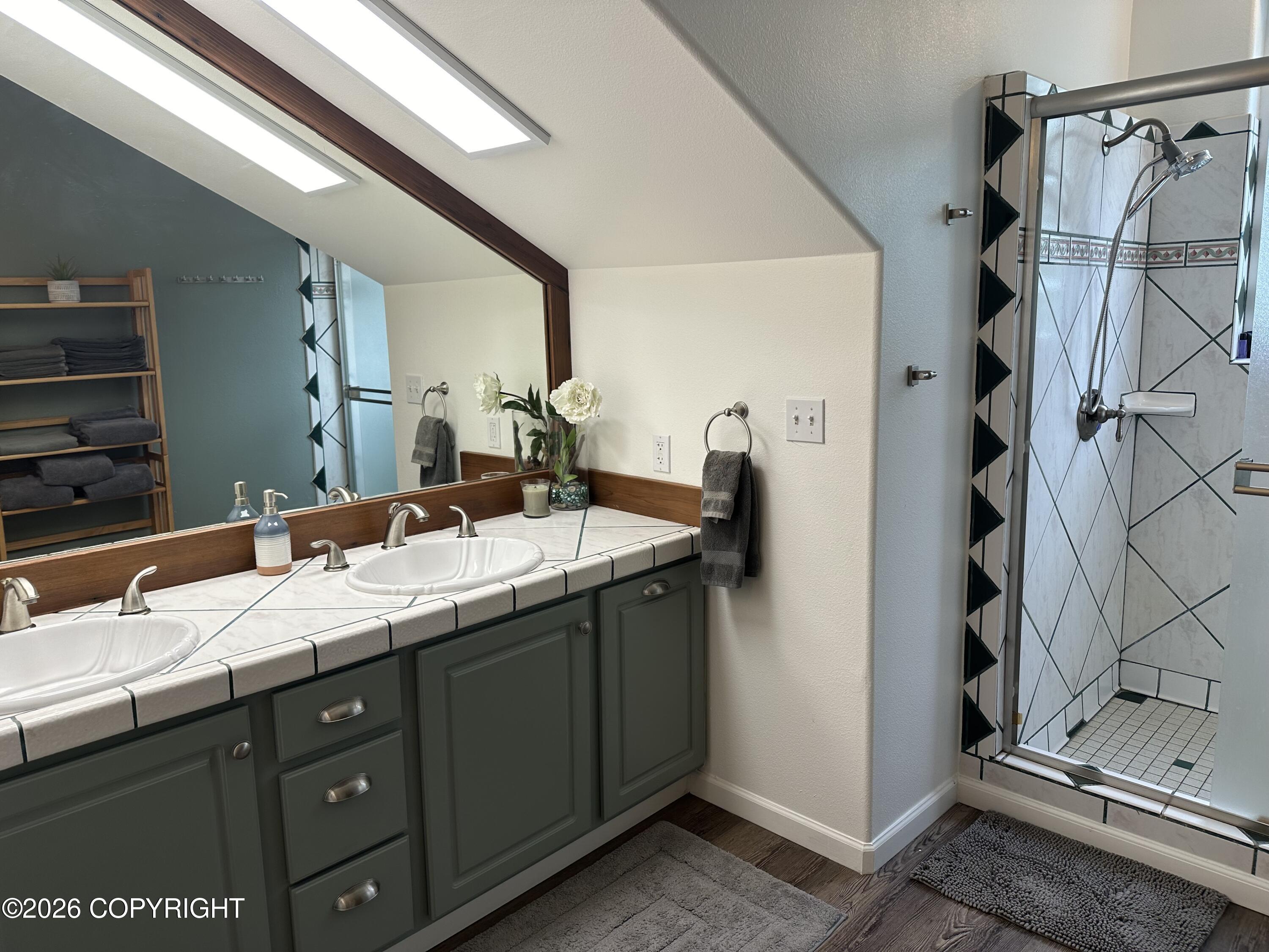 24607 Constellation Road Property Photo 16