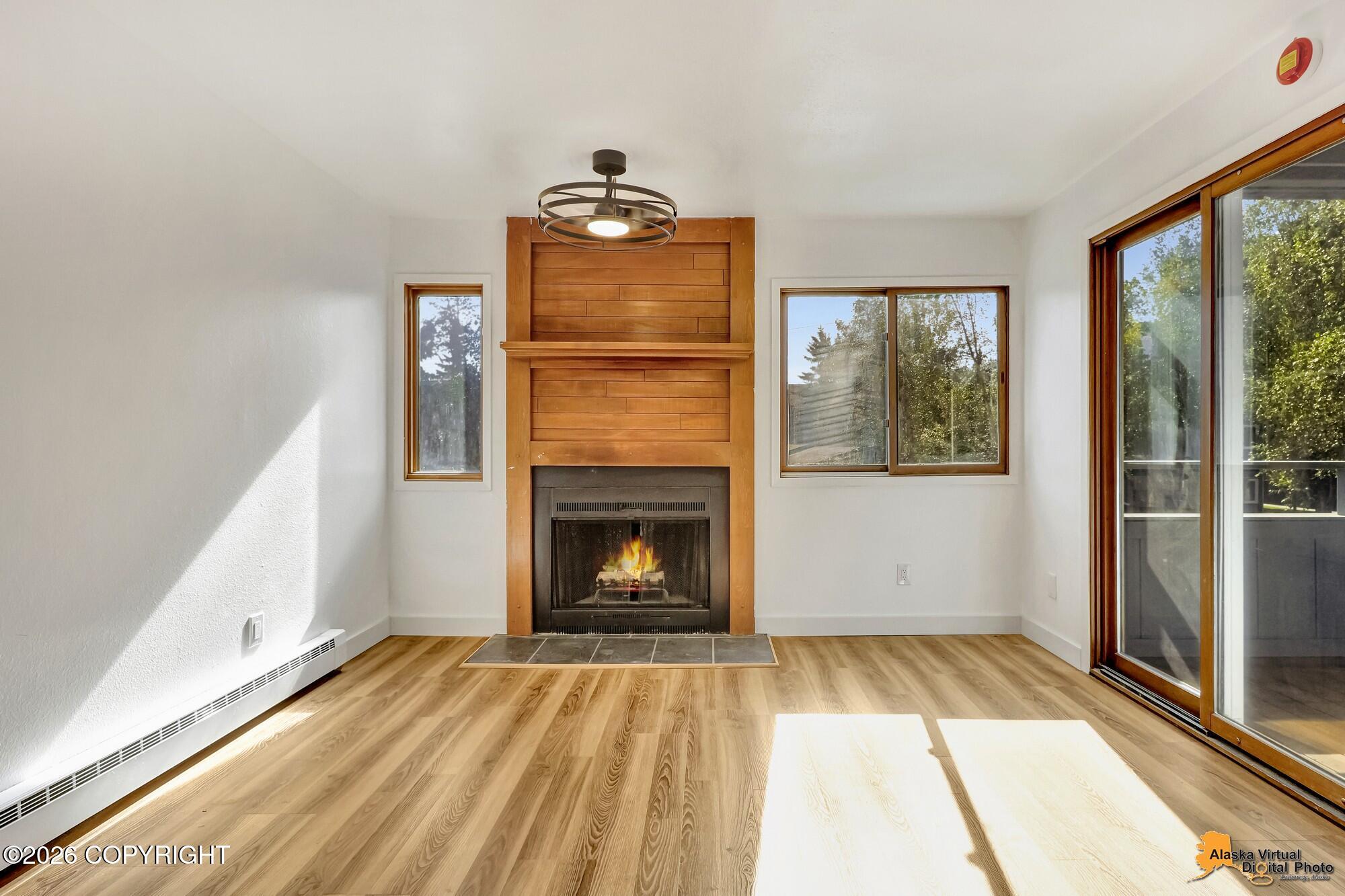 1611 Eastridge Drive #202 Property Photo 9