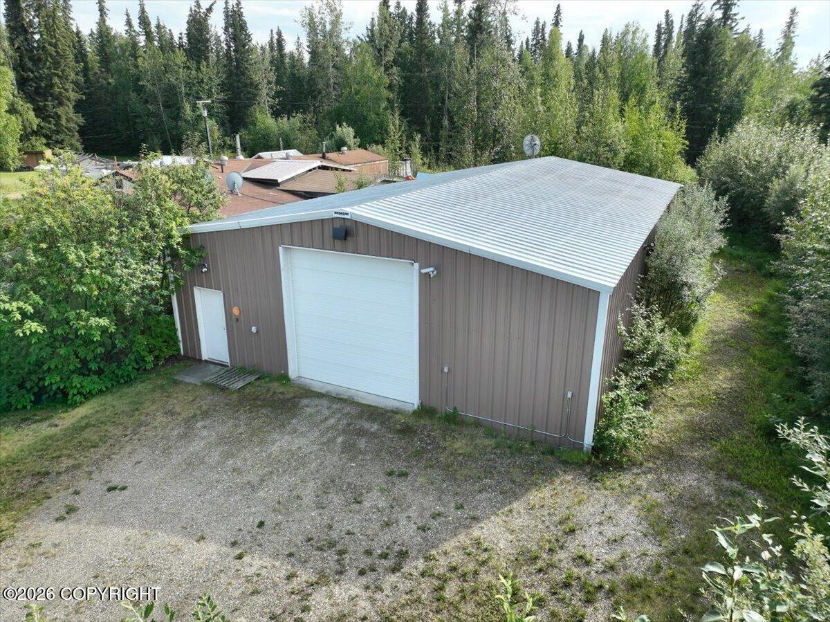 3427 Old Richardson Highway Property Photo 4