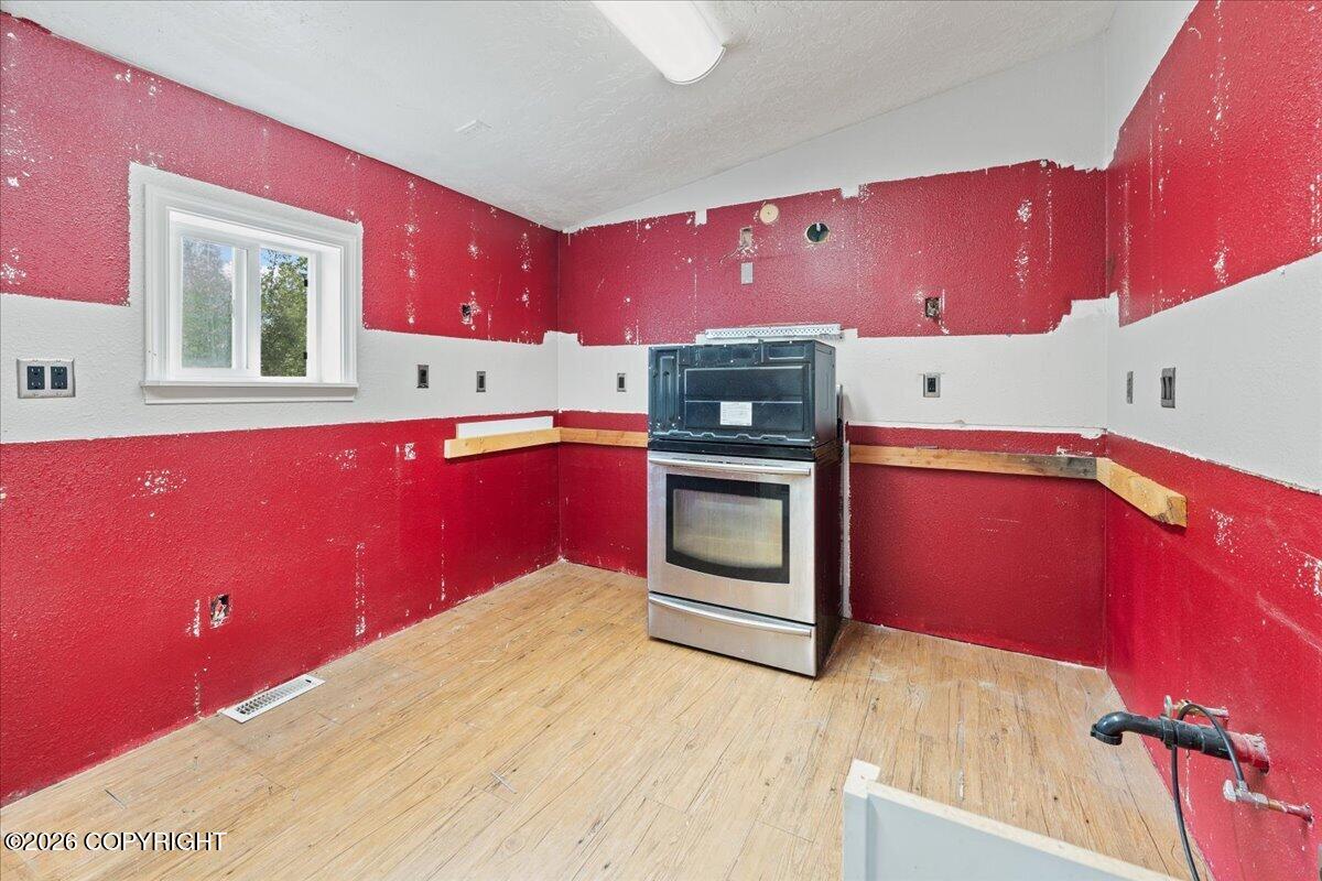3427 Old Richardson Highway Property Photo 14