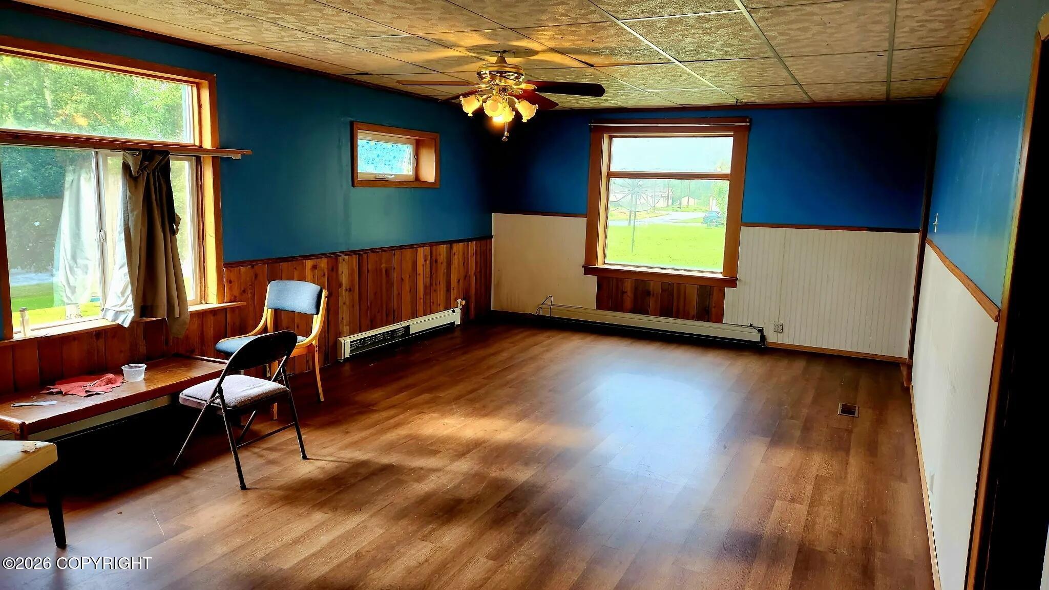 404 1st Street Property Photo 2