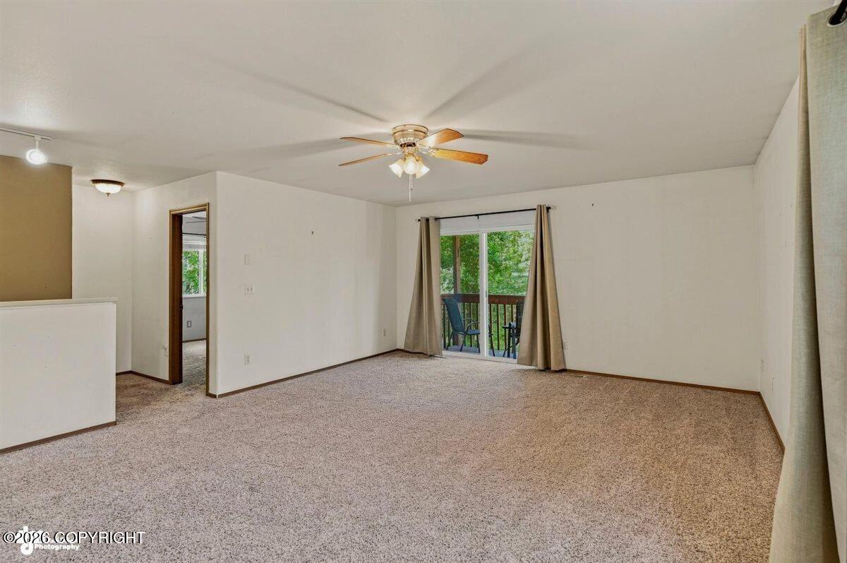 1040 N Sam Snead Loop Property Photo 12