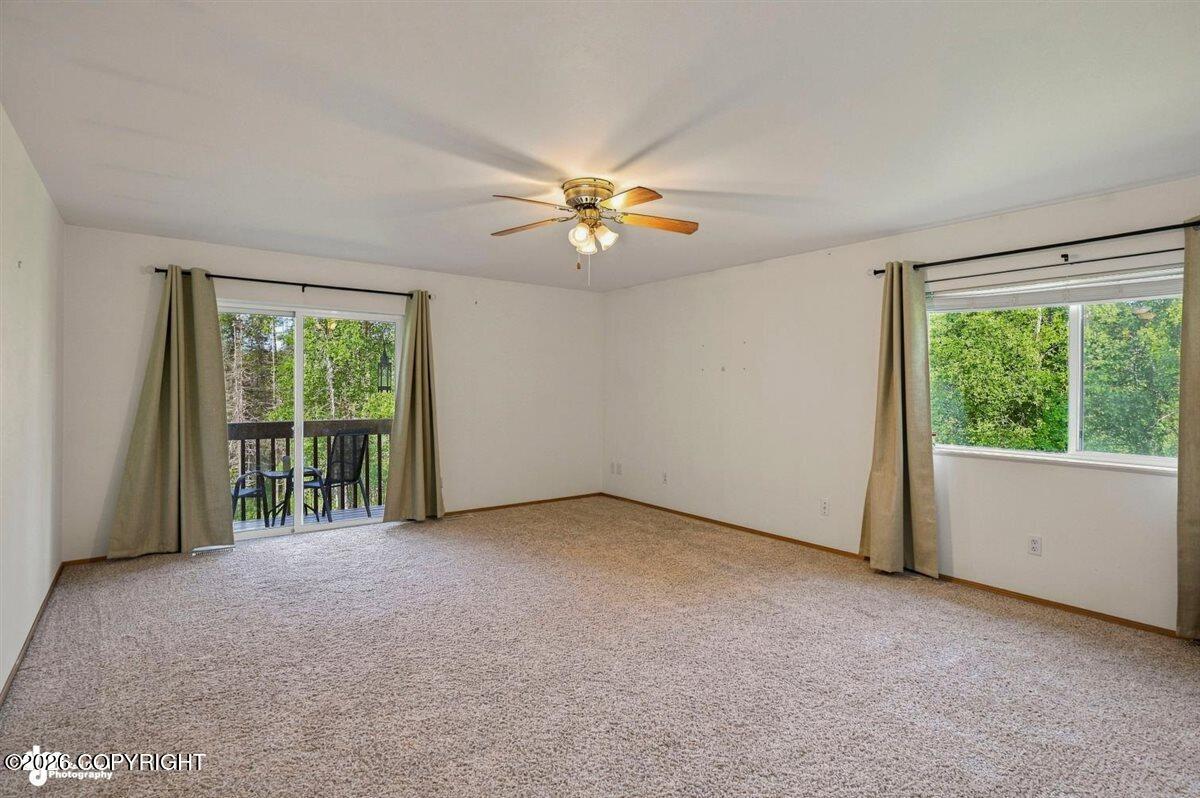 1040 N Sam Snead Loop Property Photo 13