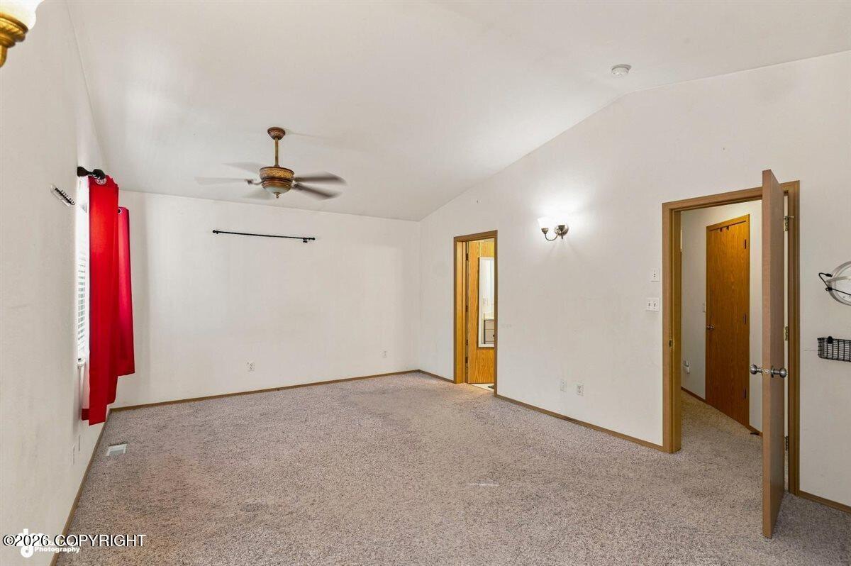 1040 N Sam Snead Loop Property Photo 15