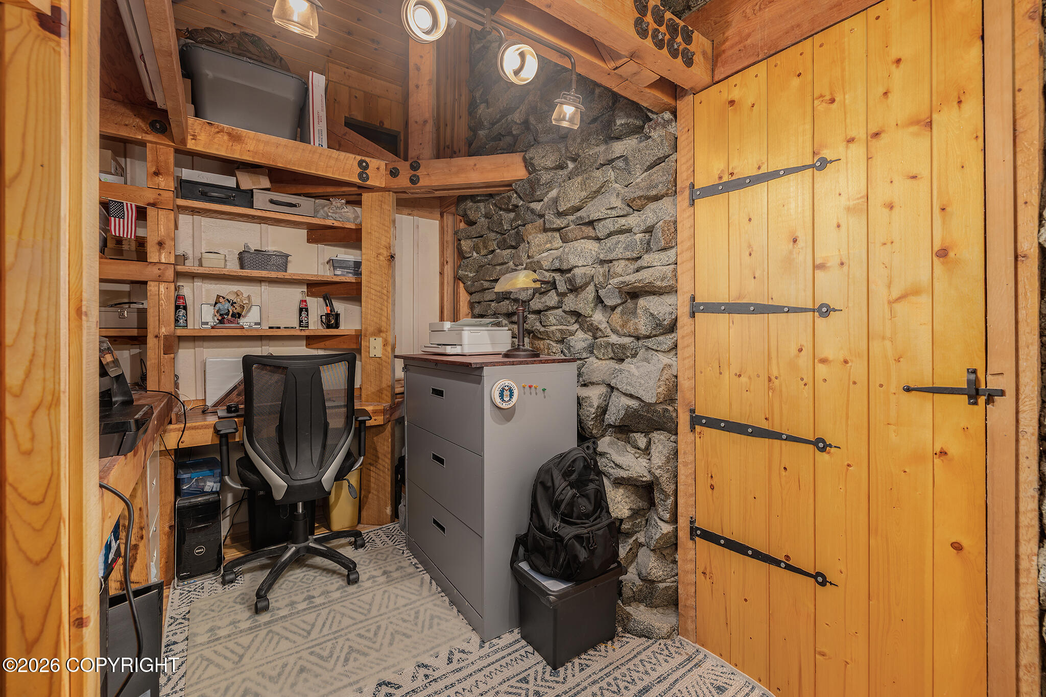 6770 W Leckwold Drive Property Photo 18