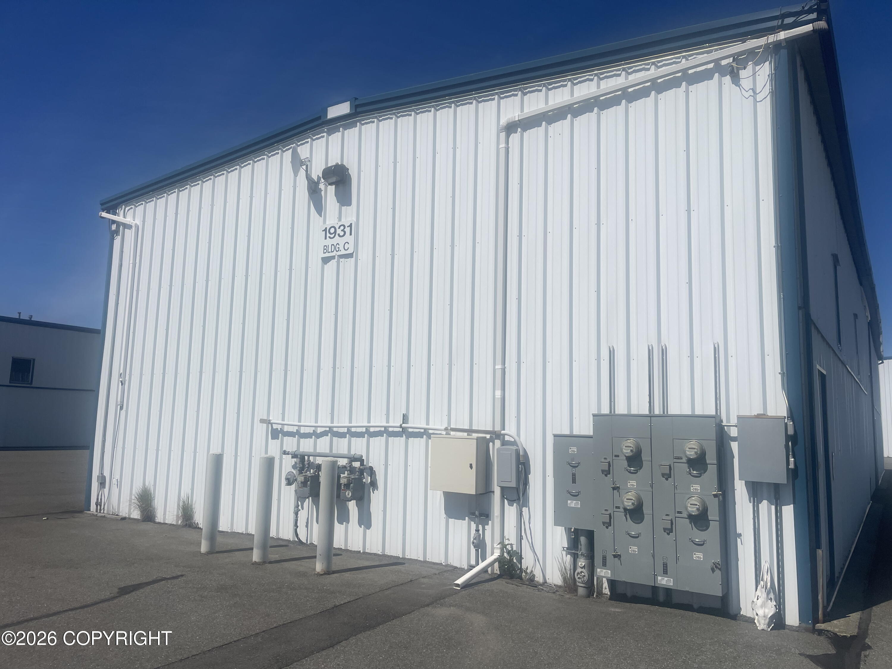 2321 Merrill Field Drive #c1 Property Photo 3