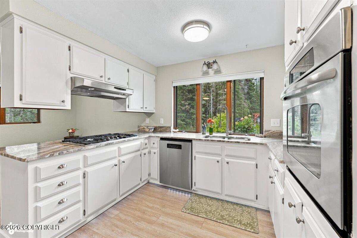 46861 Mooseberry Avenue Property Photo 11