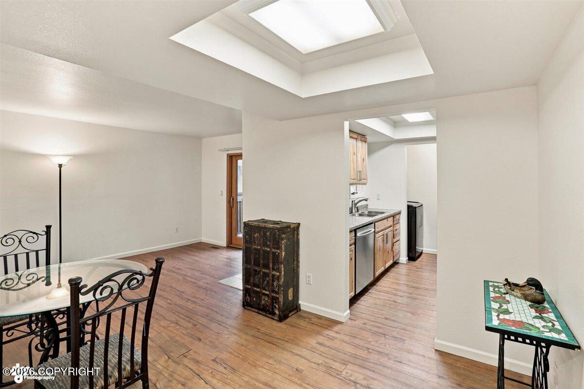 7320 Huntsmen Circle #18-e Property Photo 5
