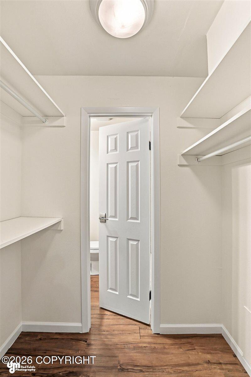 7320 Huntsmen Circle #18-e Property Photo 15