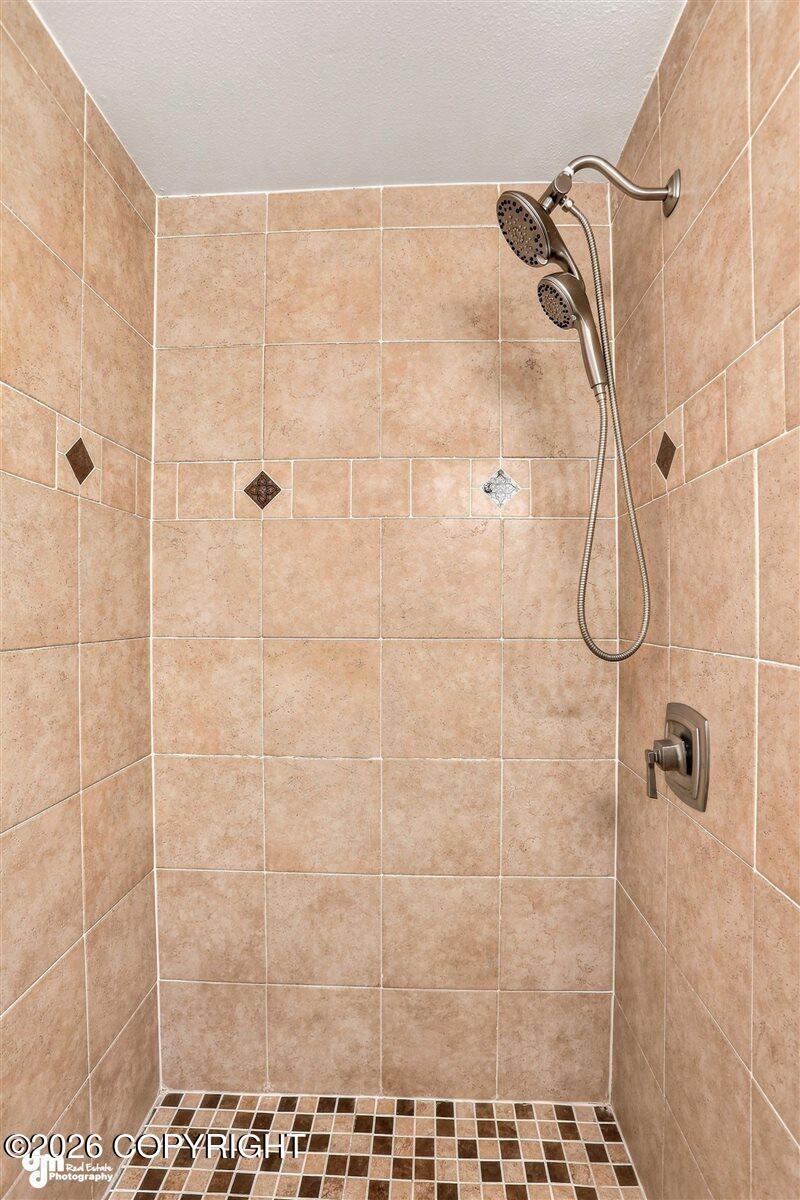 7320 Huntsmen Circle #18-e Property Photo 18