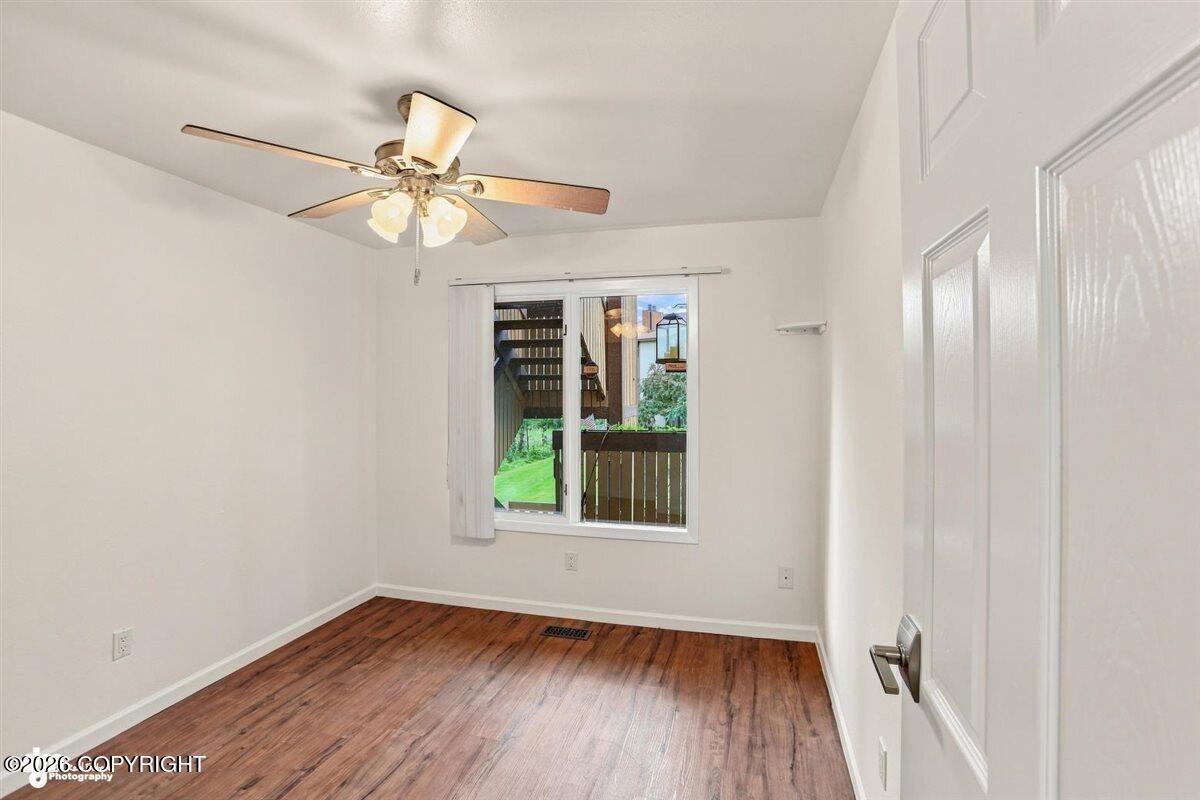 7320 Huntsmen Circle #18-e Property Photo 22