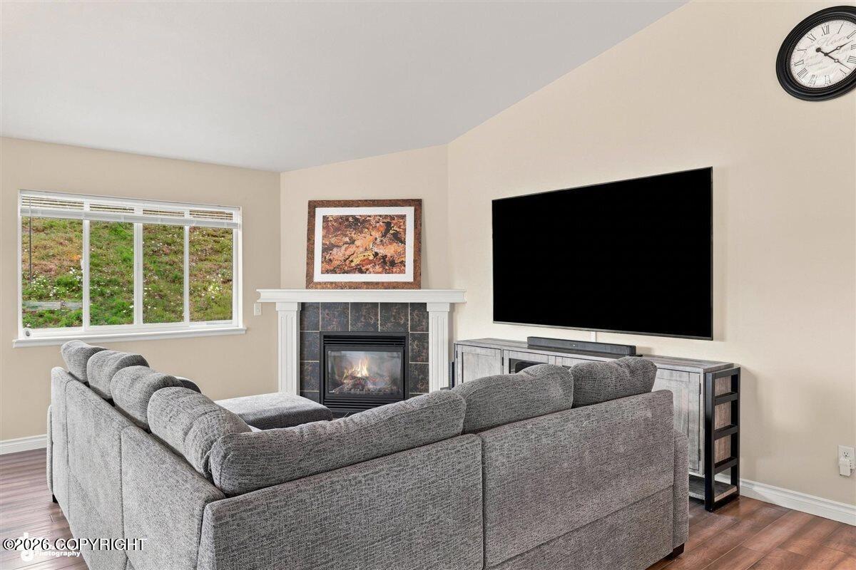 3316 Morgan Loop Property Photo 6