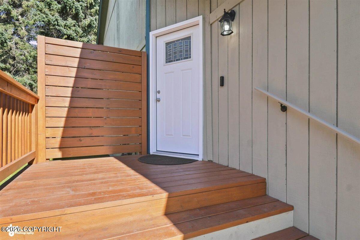9020 Ashley Circle Property Photo 3