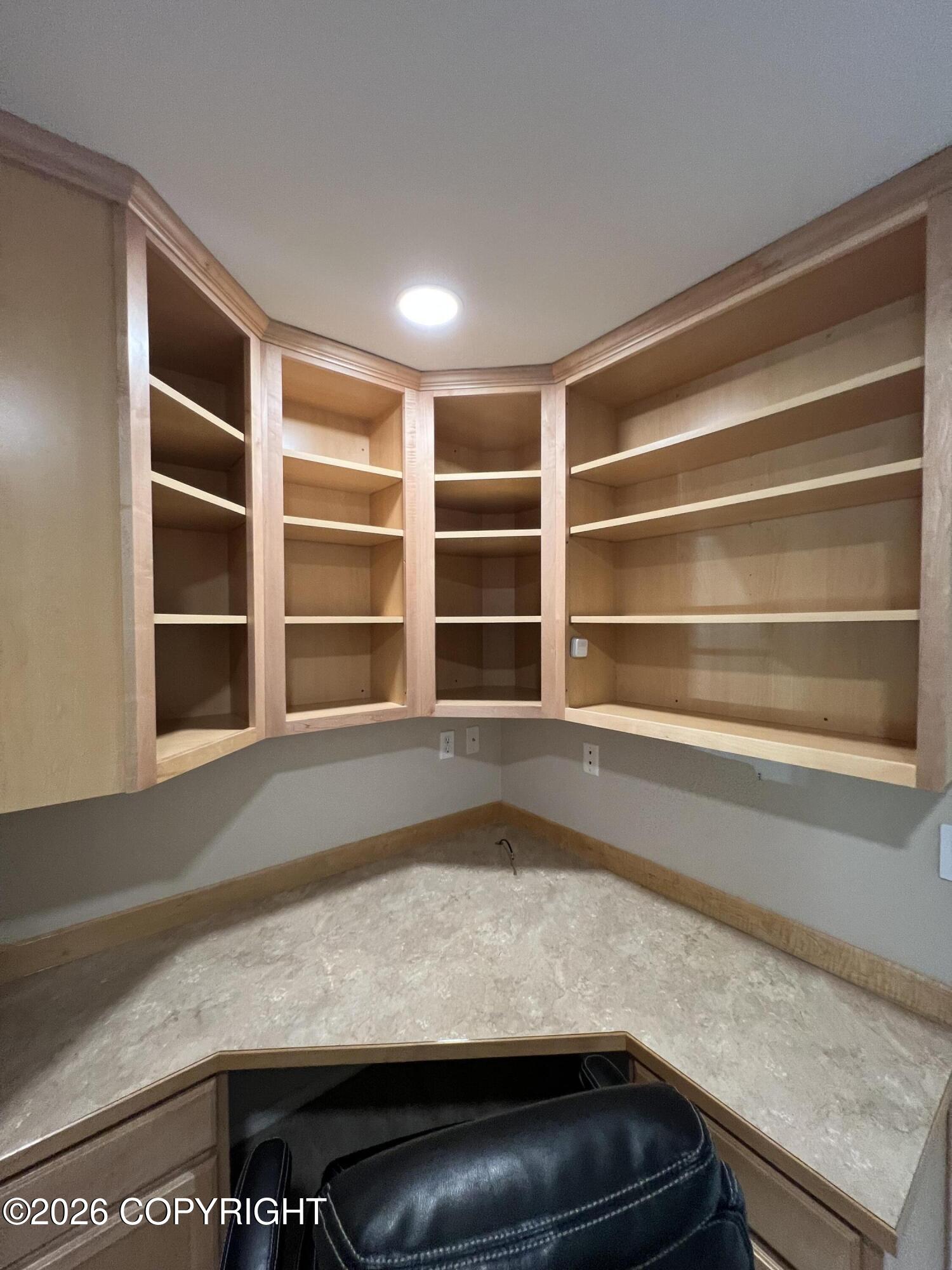 1302 E Klatt Road #1302 Property Photo 20