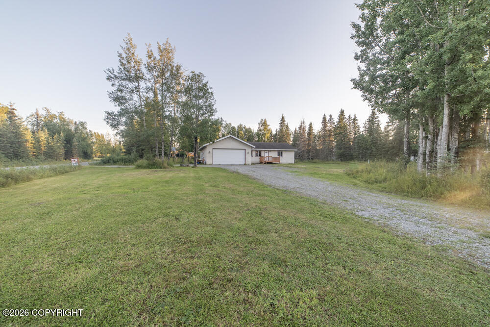 46885 Mooseberry Avenue Property Photo 2
