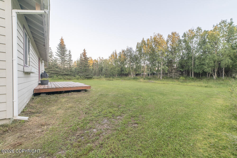 46885 Mooseberry Avenue Property Photo 4
