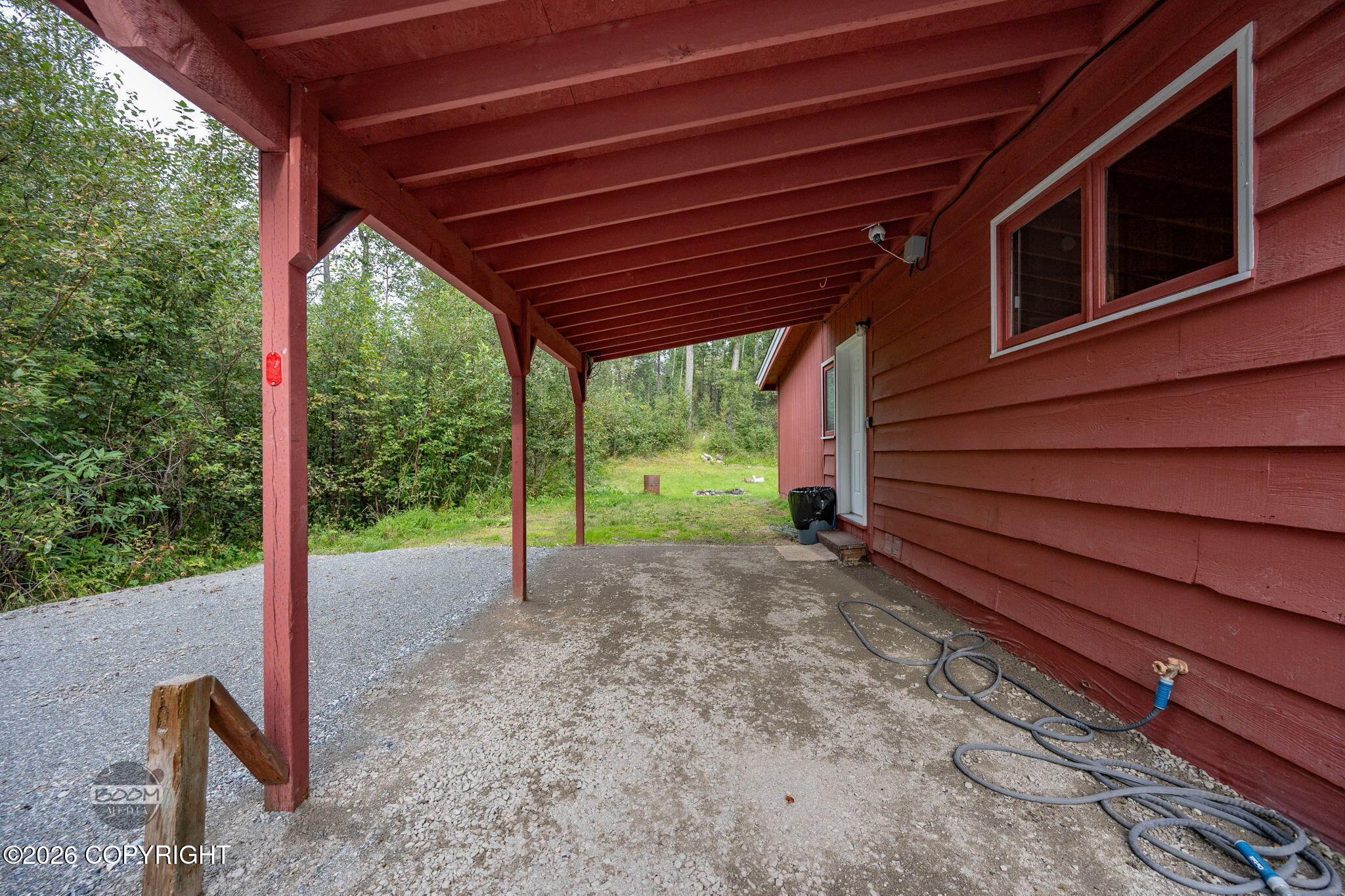 2631 N Hematite Drive Property Photo 5