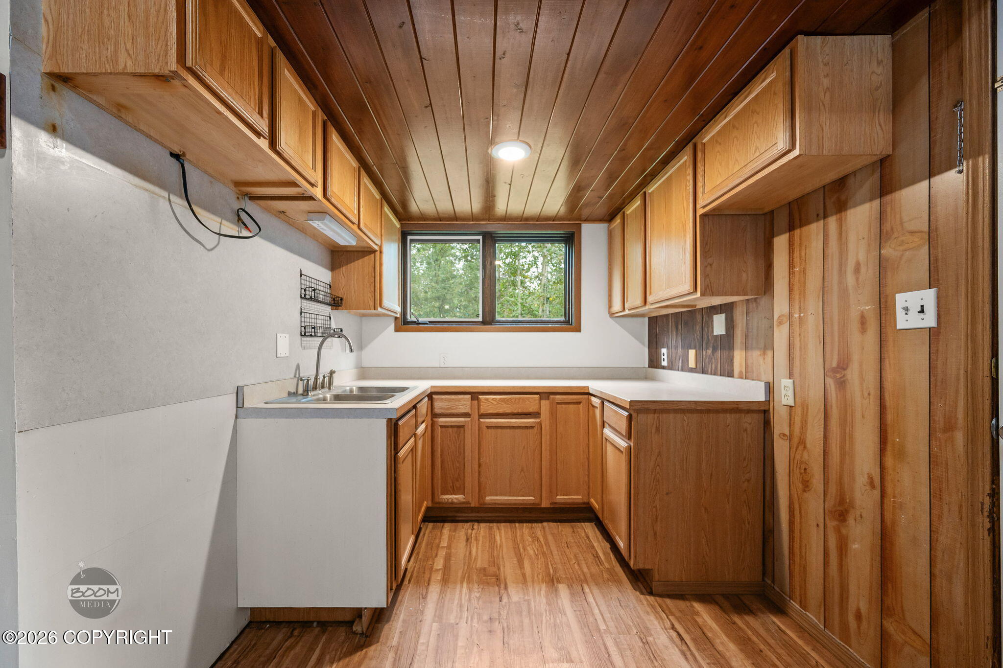 2631 N Hematite Drive Property Photo 8