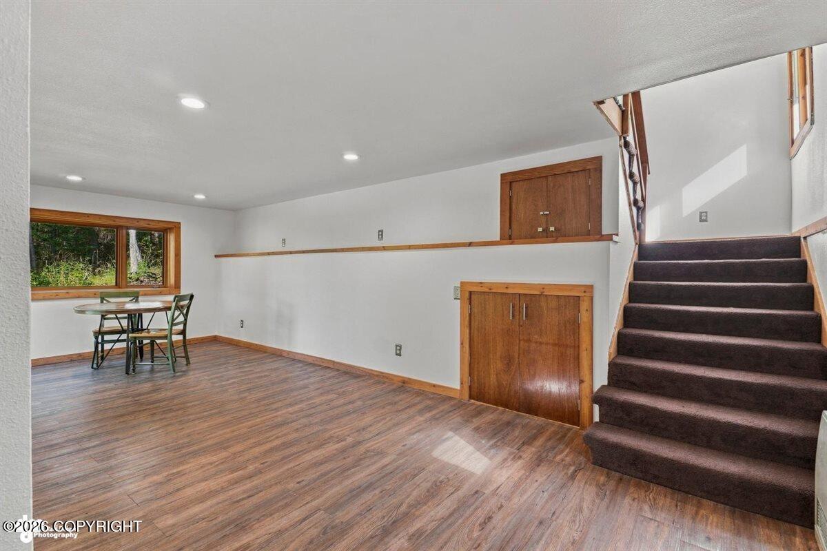 16921 Foothill Avenue Property Photo 17