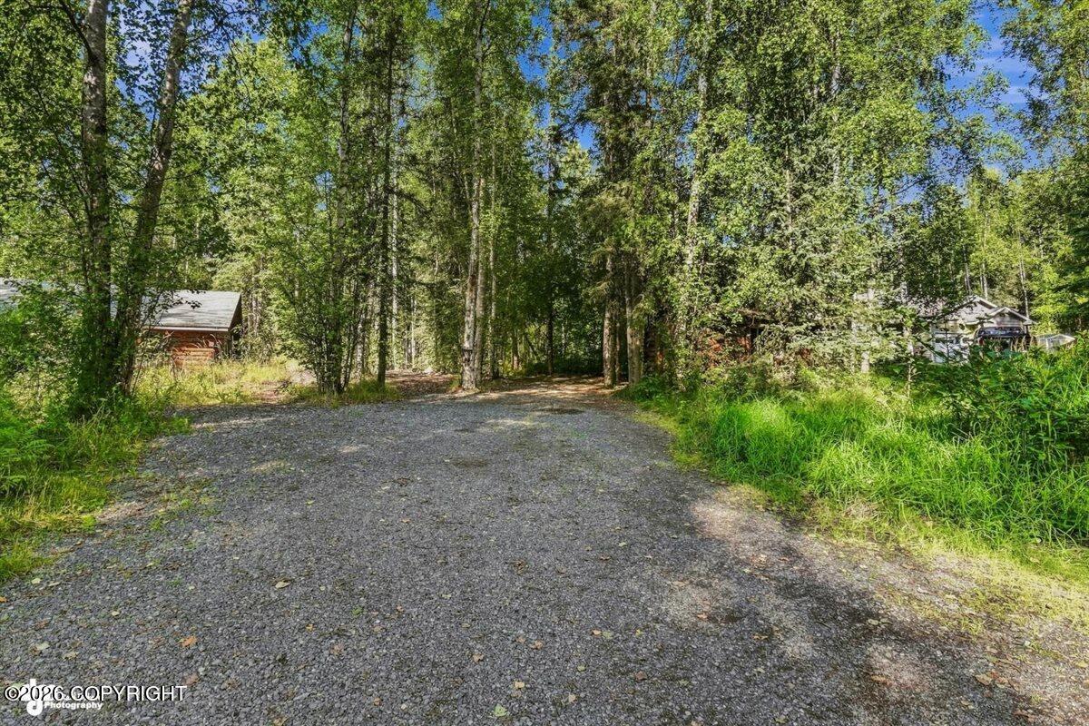 16921 Foothill Avenue Property Photo 32