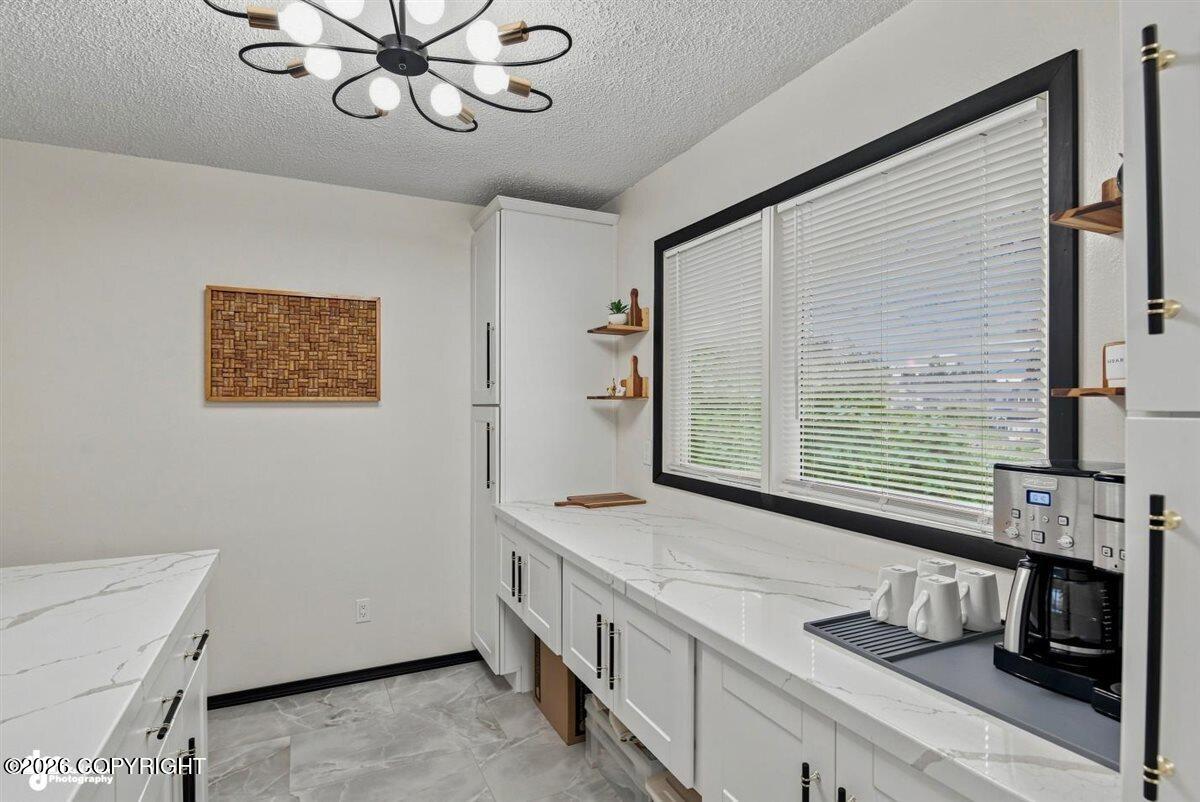 1480 Cache Drive Property Photo 11