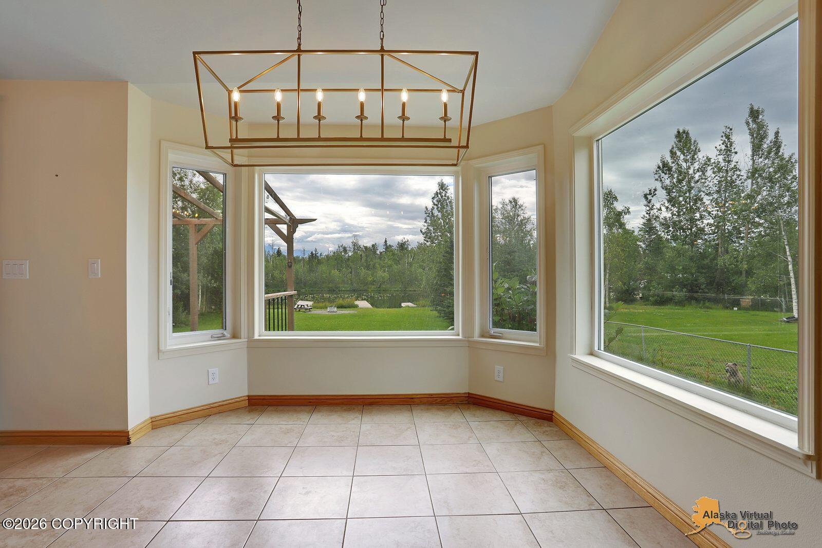 3260 E Palmdale Drive Property Photo 16