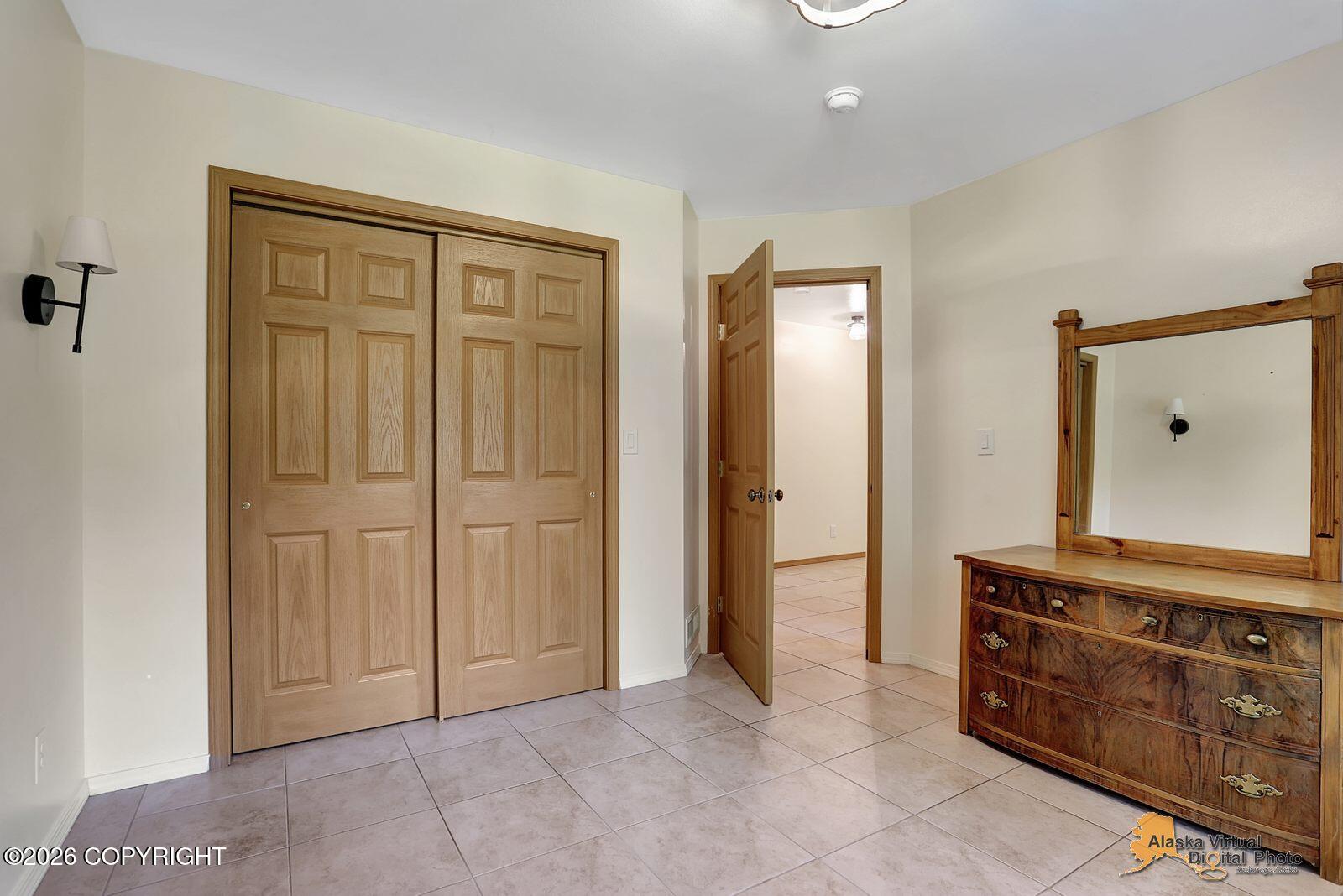 3260 E Palmdale Drive Property Photo 25