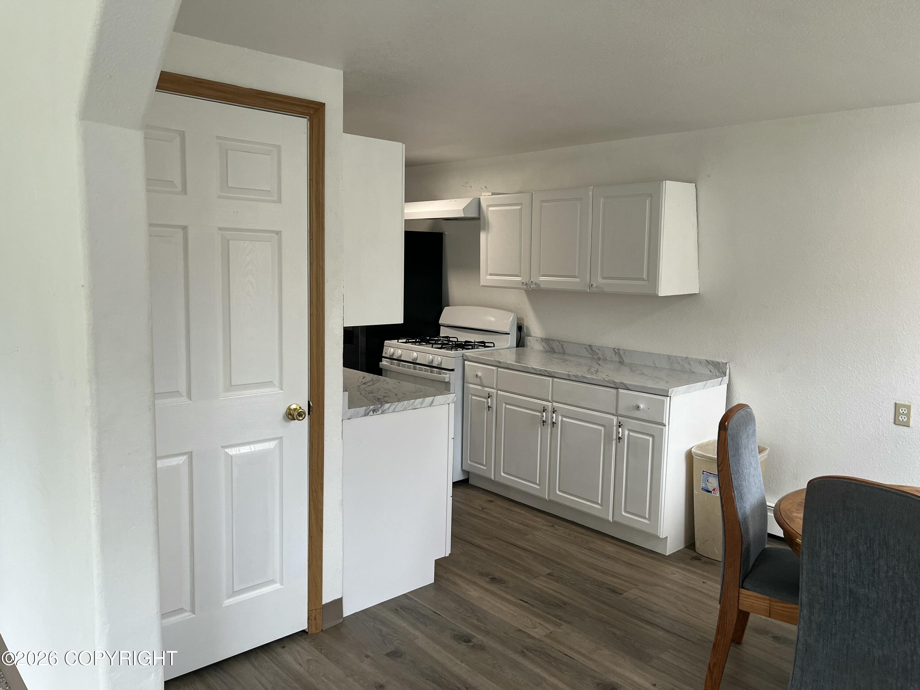 4025 Primrose Place Property Photo 16