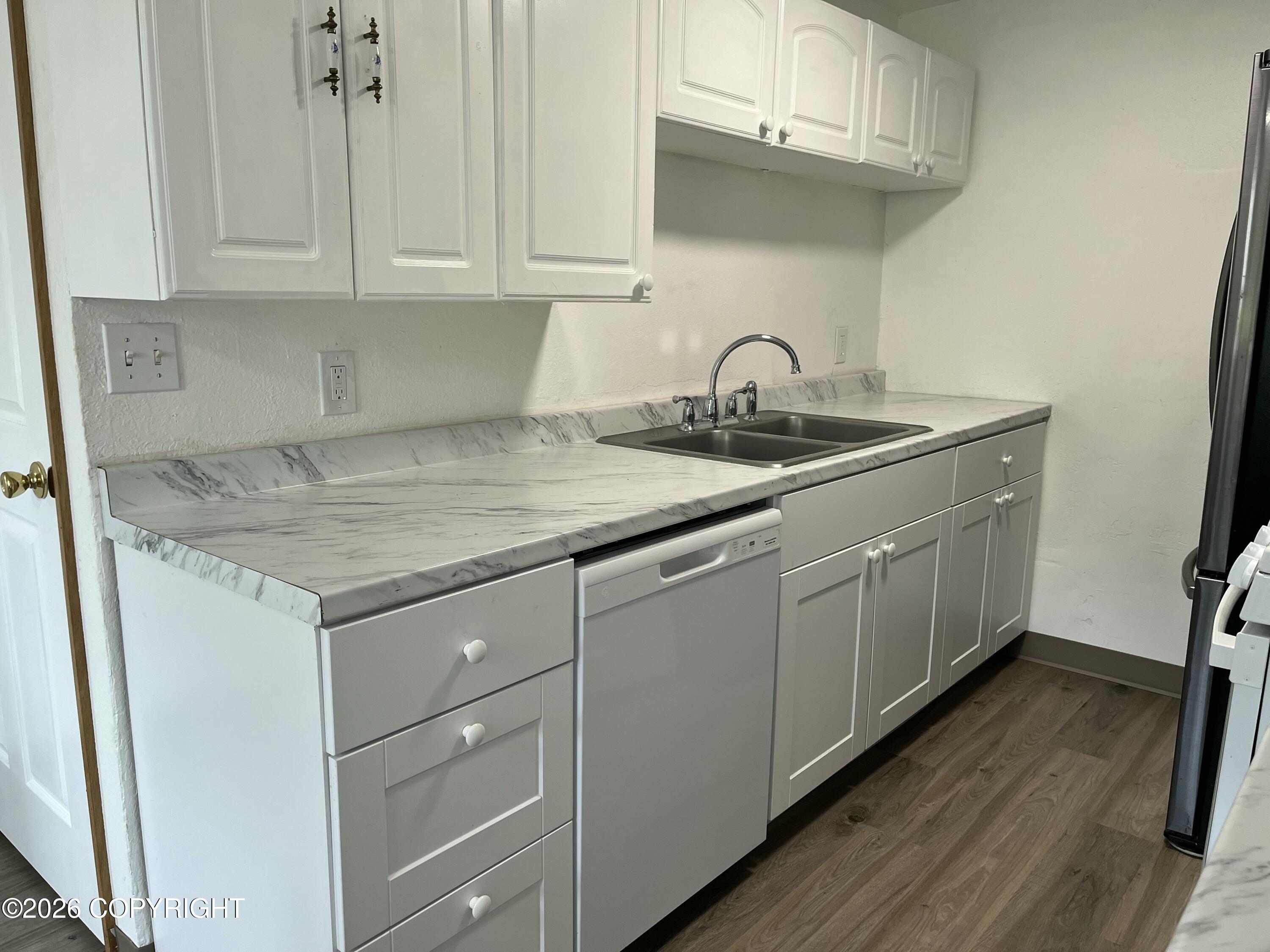 4025 Primrose Place Property Photo 17