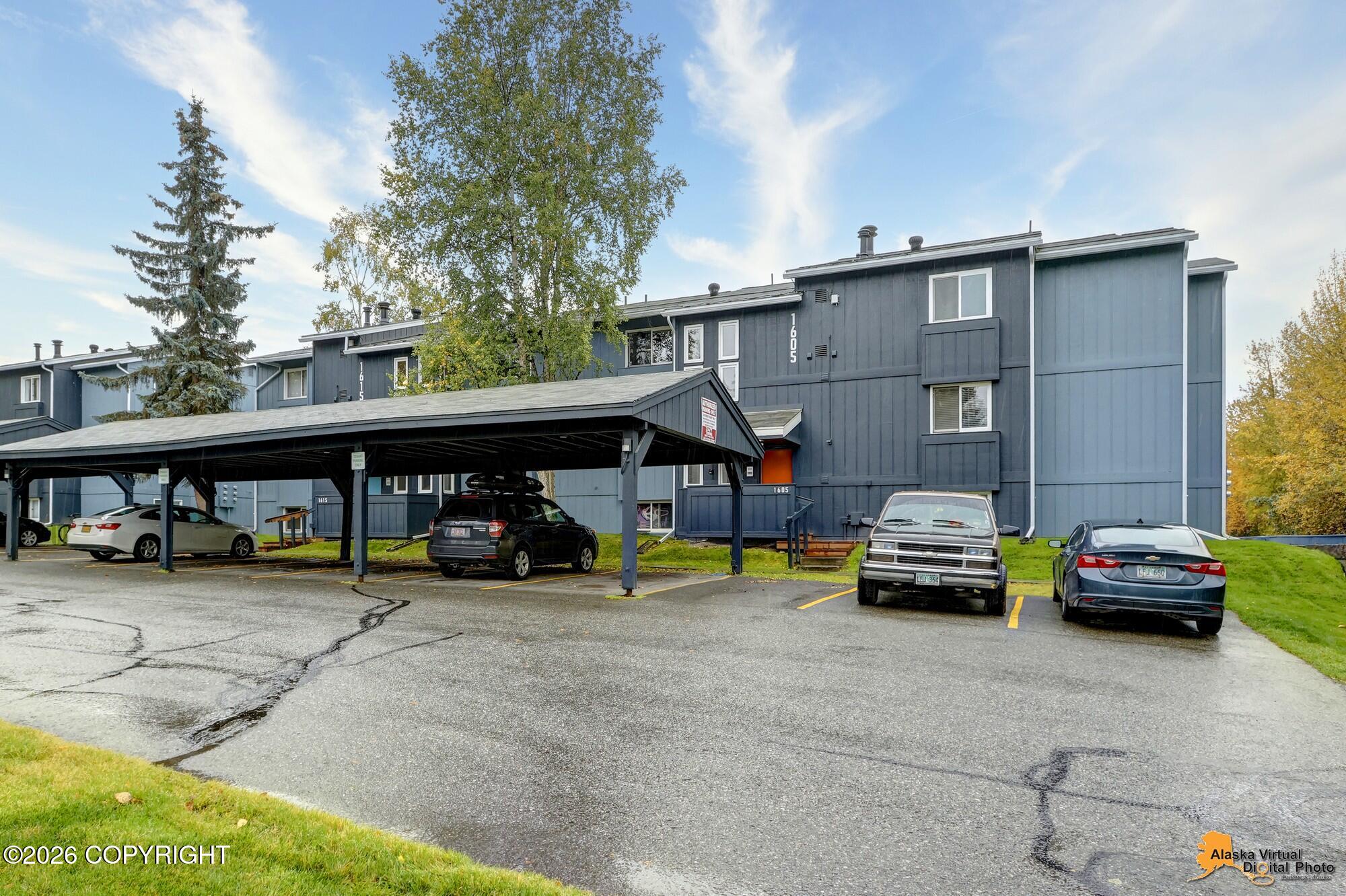 1605 Sitka Street #304 Property Photo 1