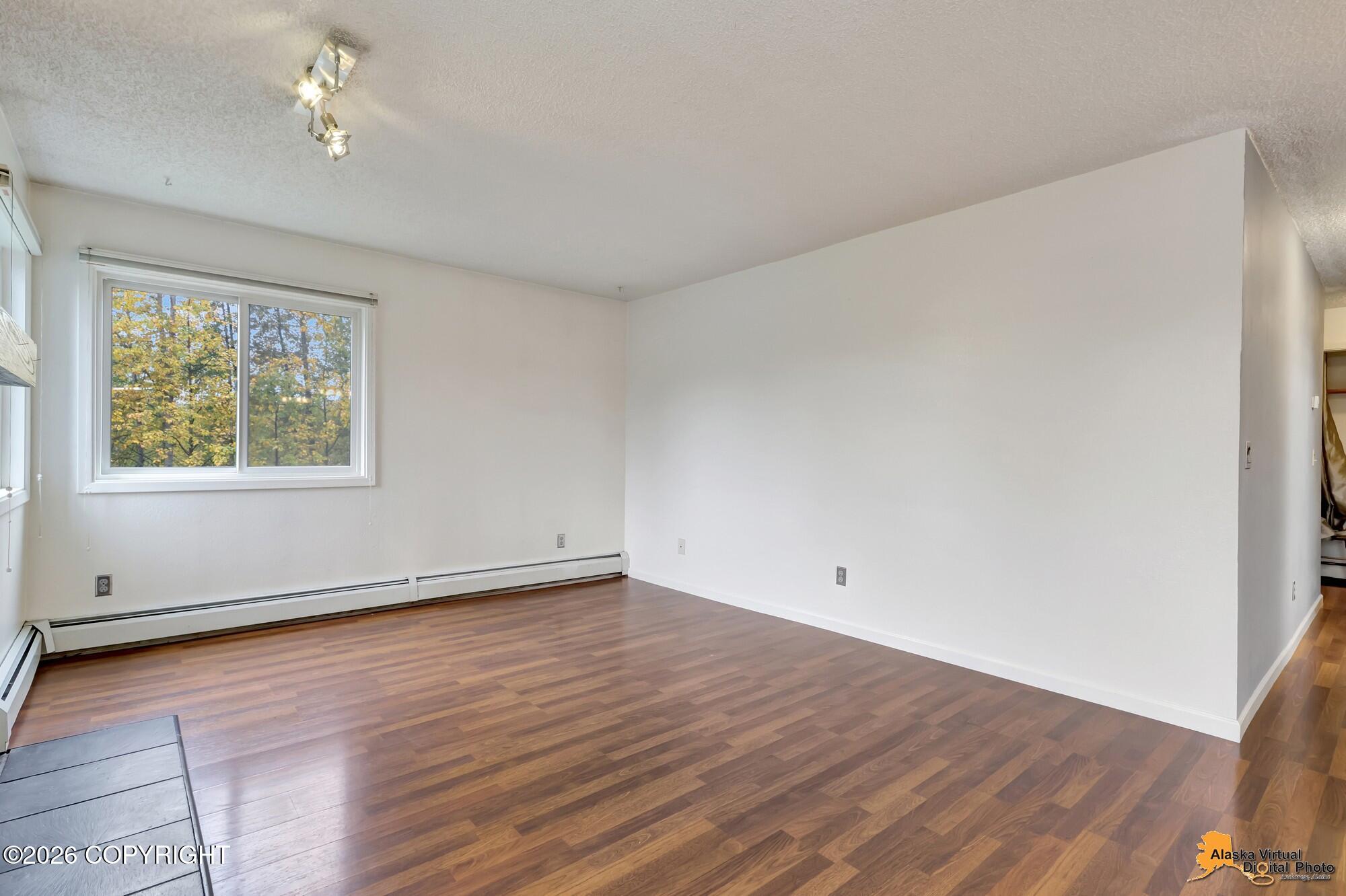 1605 Sitka Street #304 Property Photo 8