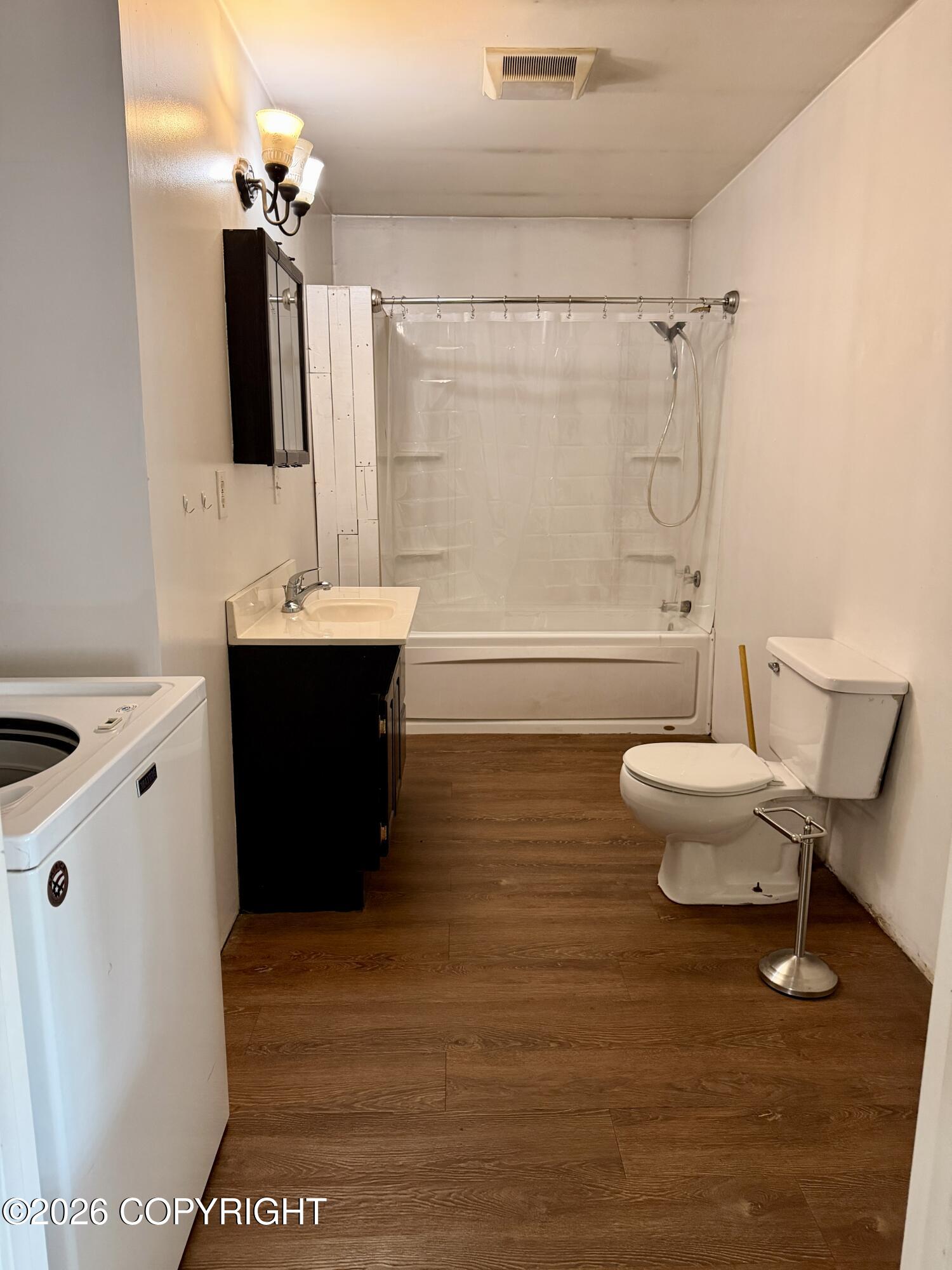 L5b7 Blackburn Street Property Photo 28