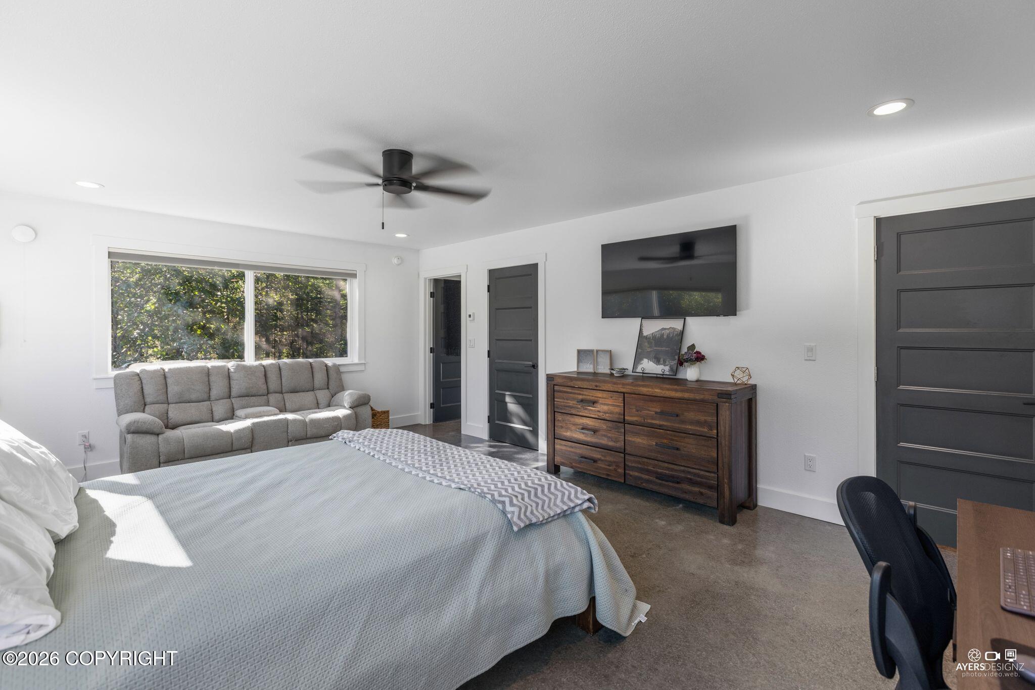 37615 Deville Road Property Photo 14