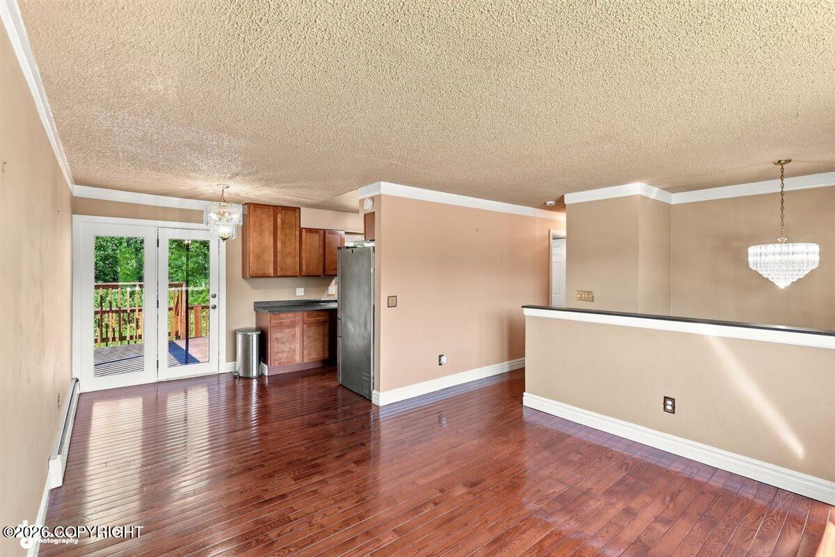 1826 Twining Drive Property Photo 5