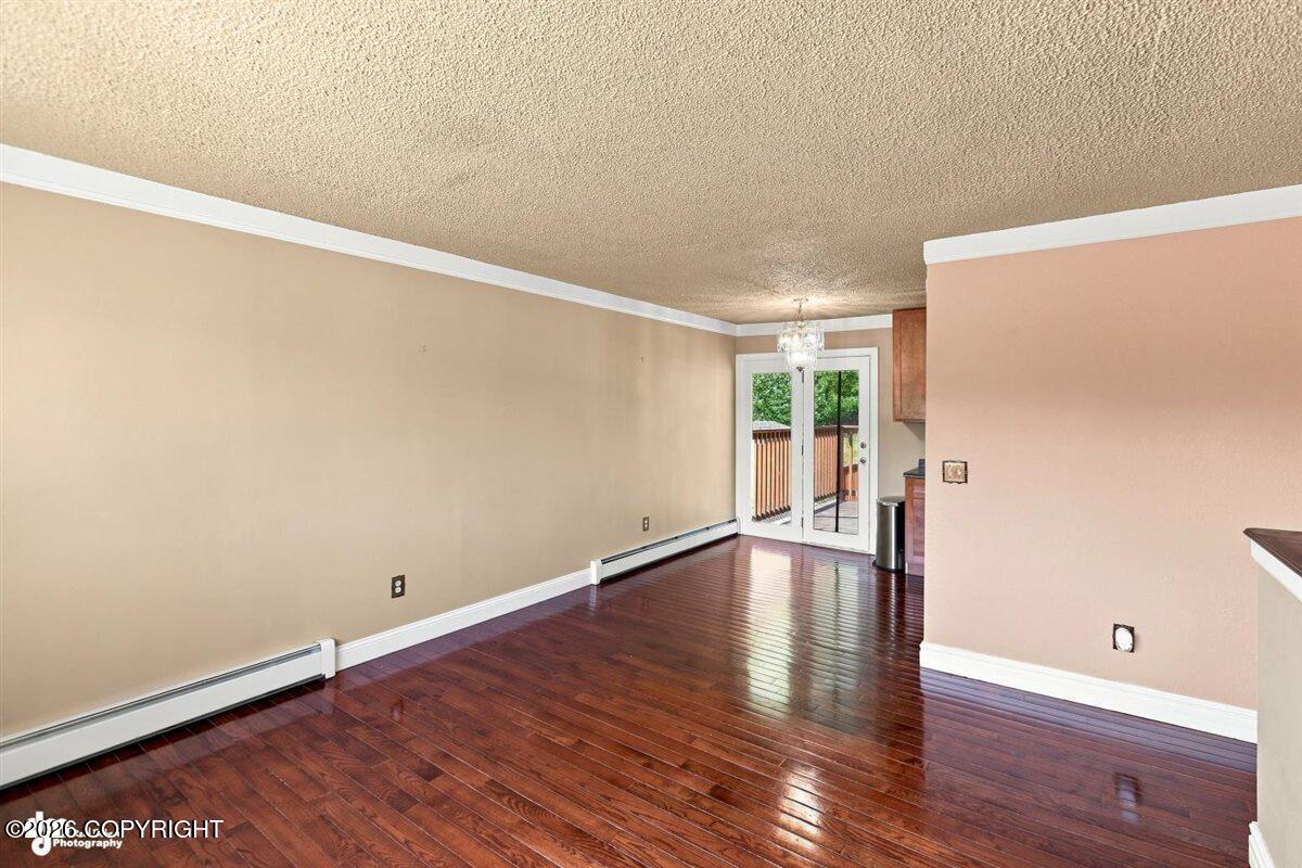 1826 Twining Drive Property Photo 7