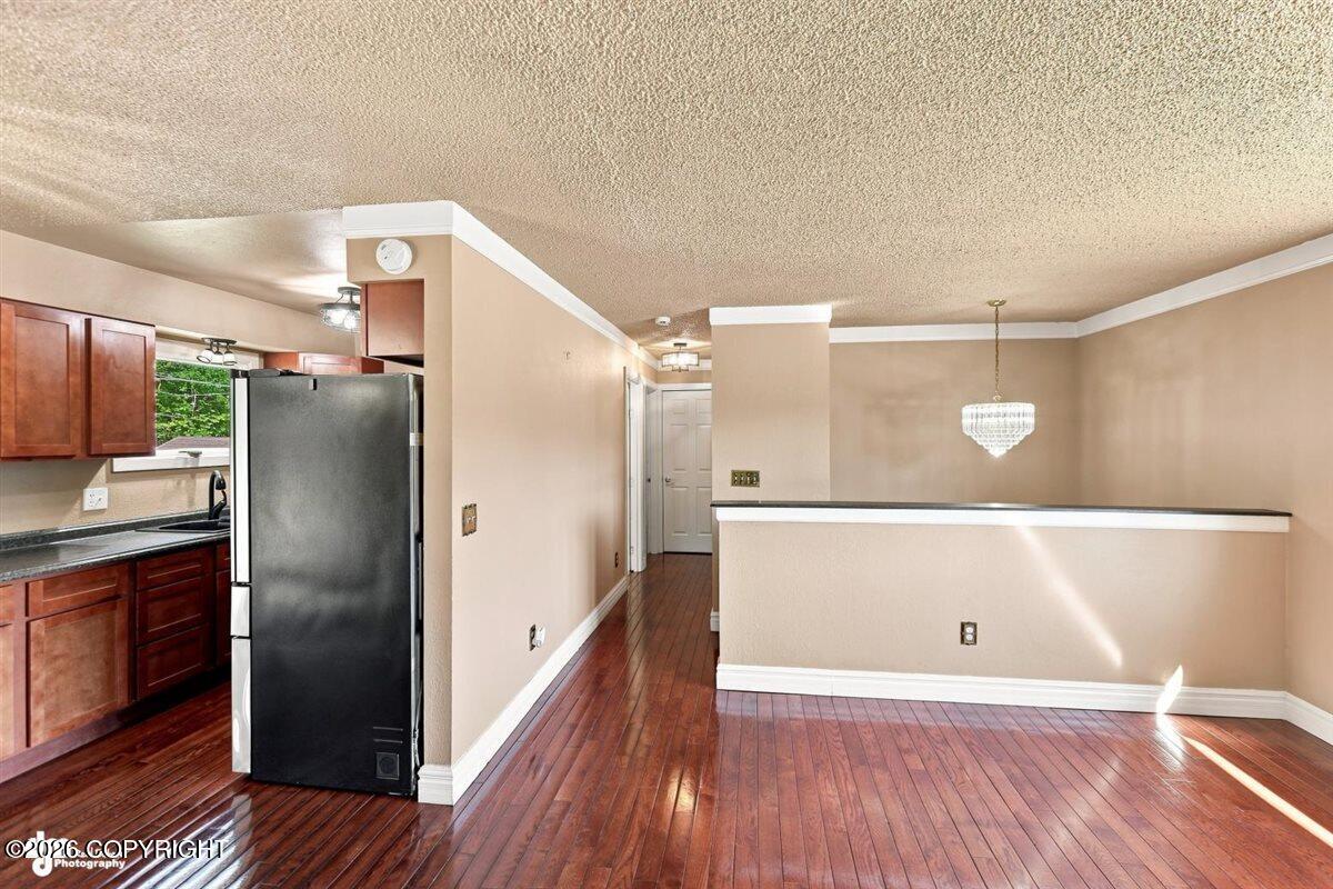 1826 Twining Drive Property Photo 8